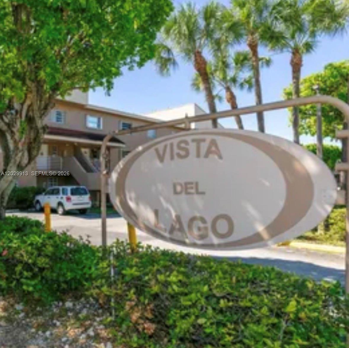 VISTA DEL LAGO CONDO V - Residential
