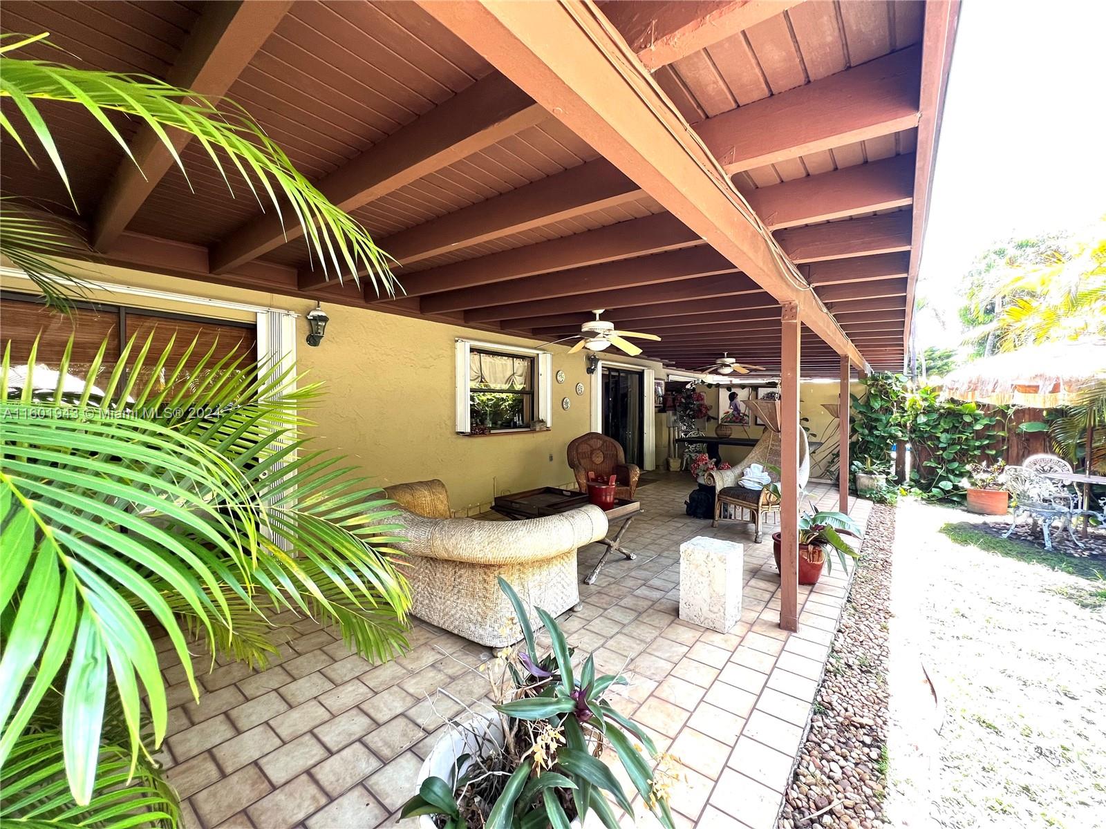 WESTGATE GDNS - Residential