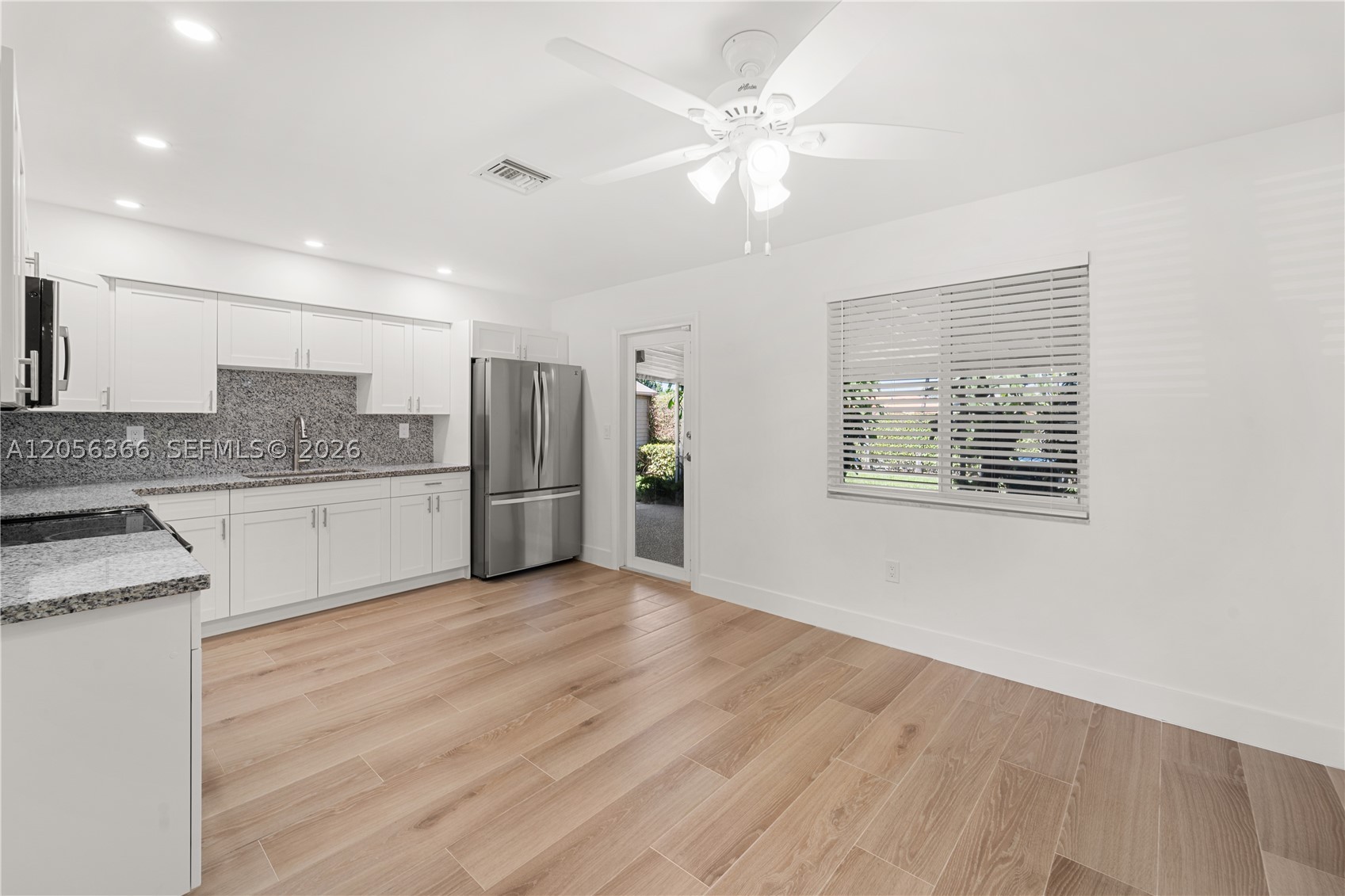 PINEHURST VILLA 2ND ADDN - Residential Lease