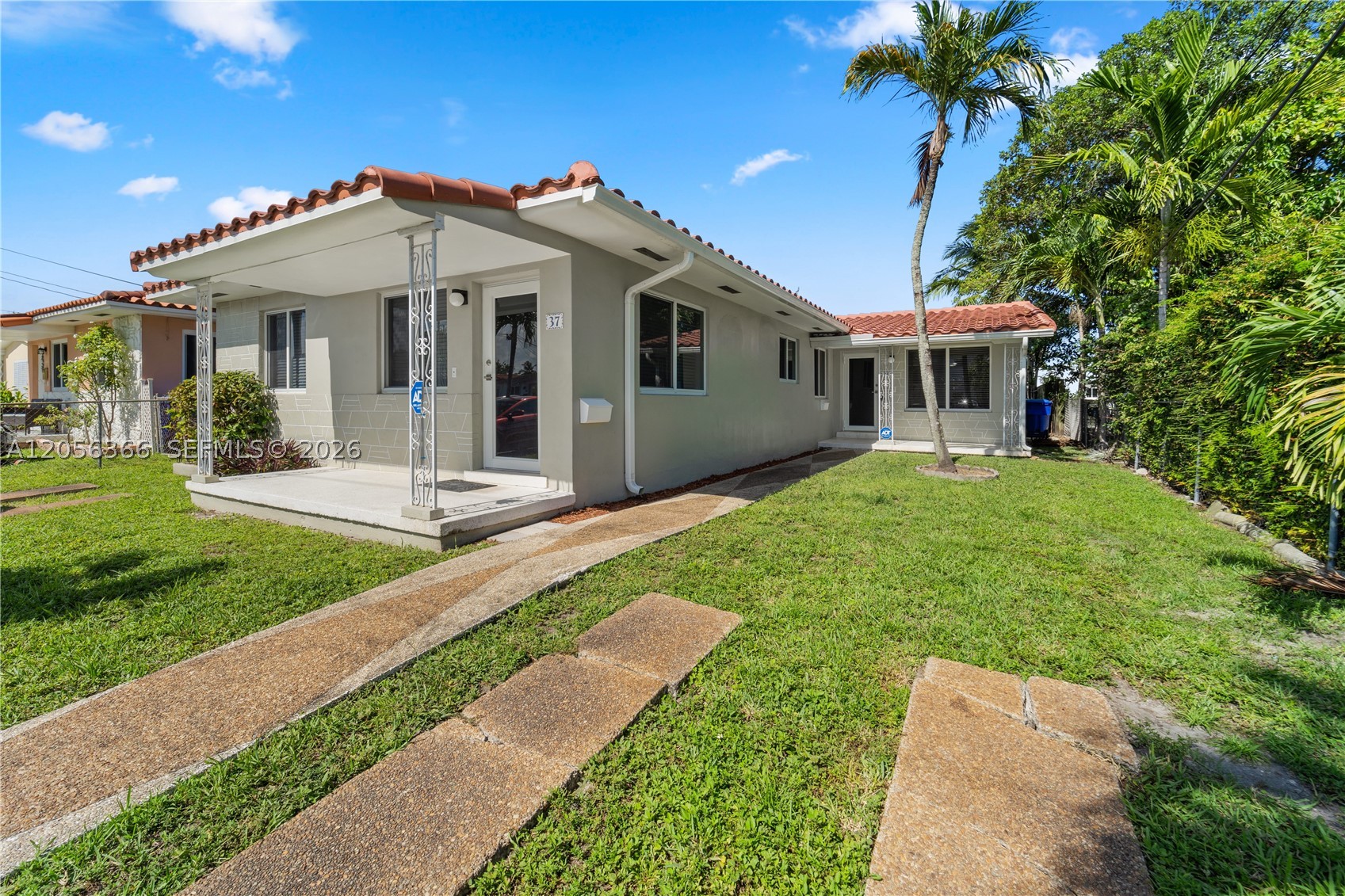 PINEHURST VILLA 2ND ADDN - Residential Lease