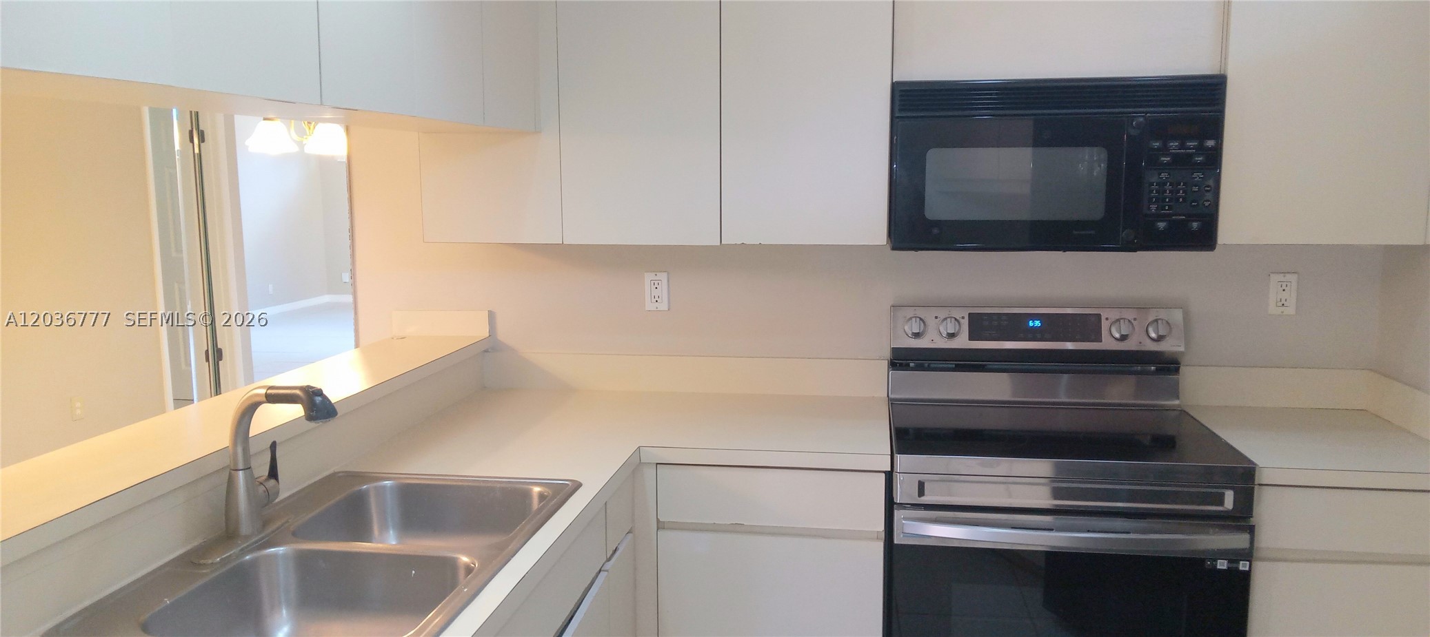 SOMERSET - Residential Lease