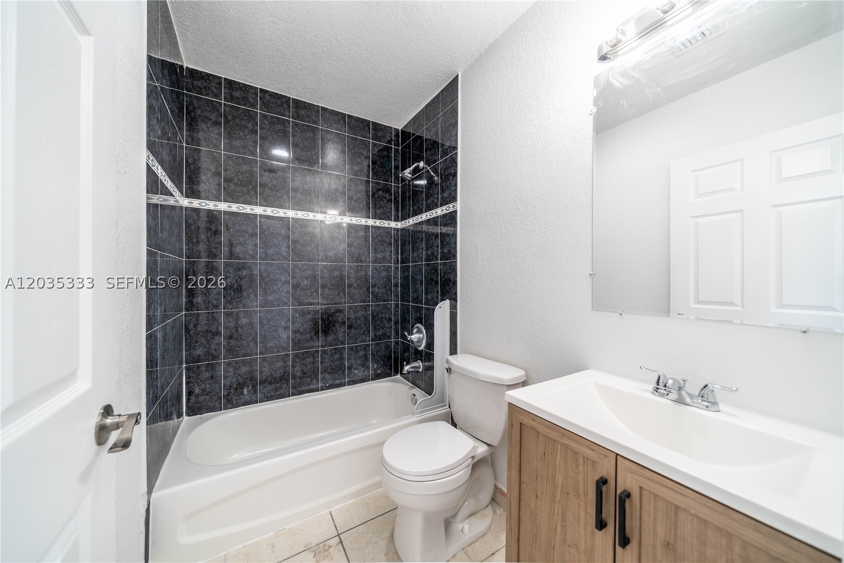 JUANA SUBDIVISION - Residential Lease