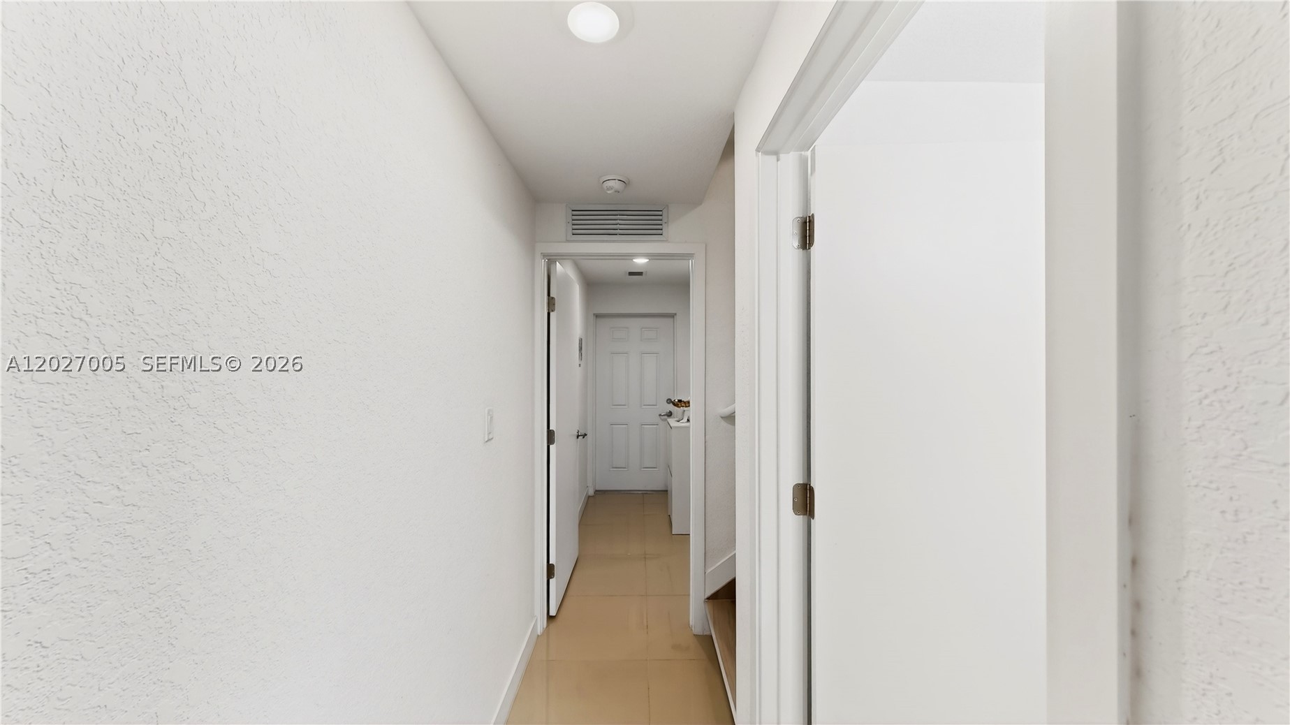 PARADISE ONE - Residential