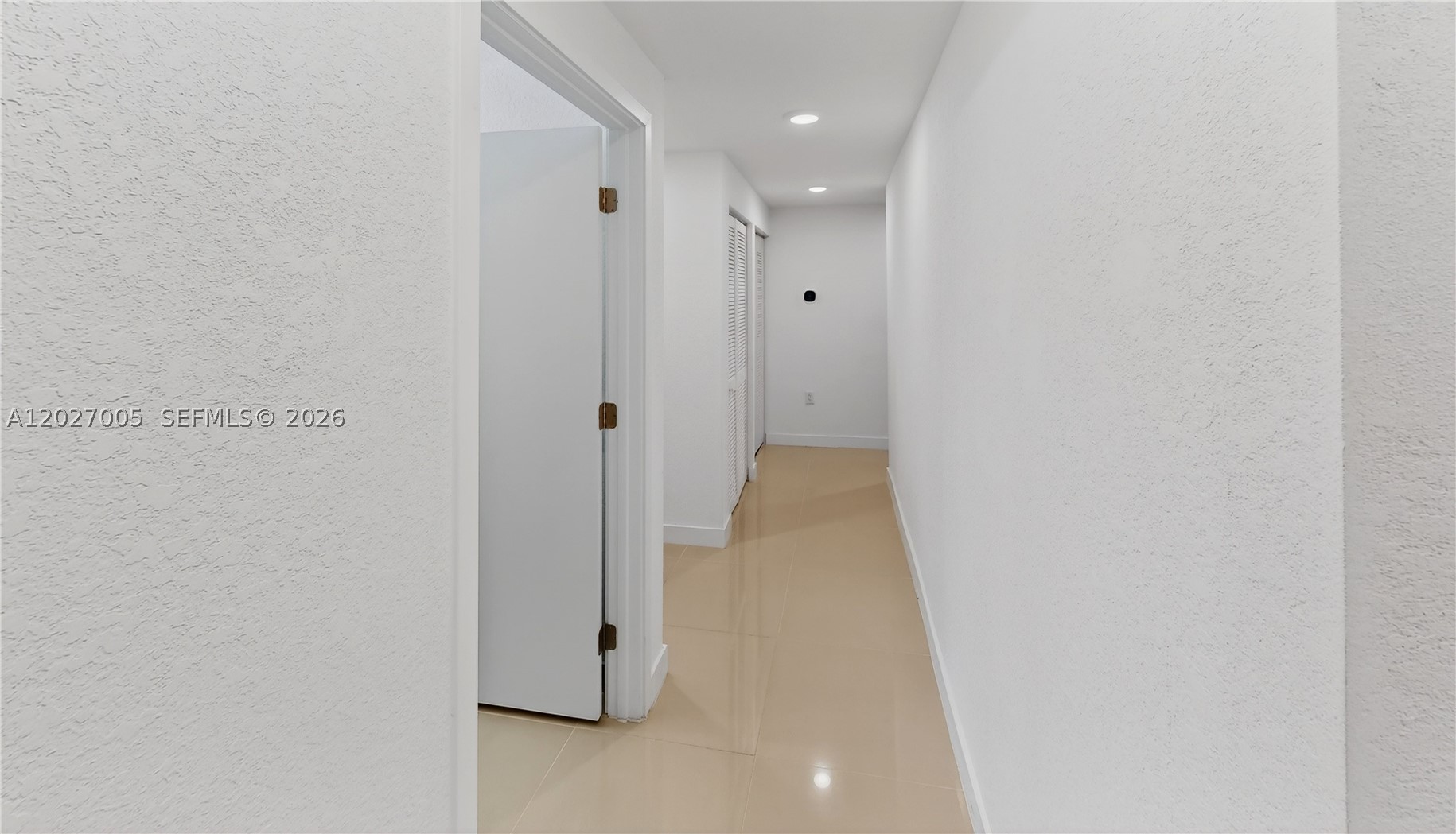 PARADISE ONE - Residential