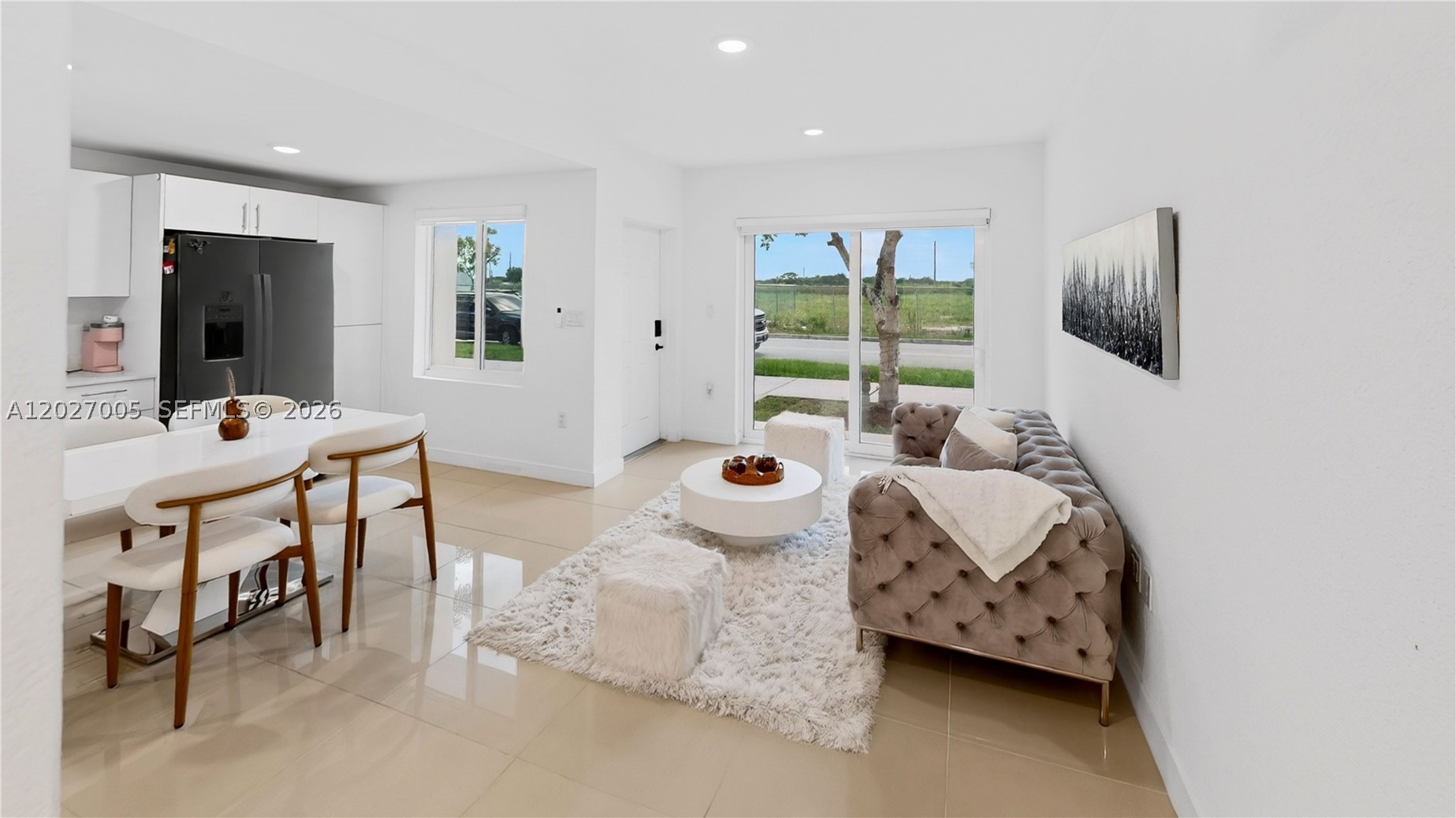 PARADISE ONE - Residential
