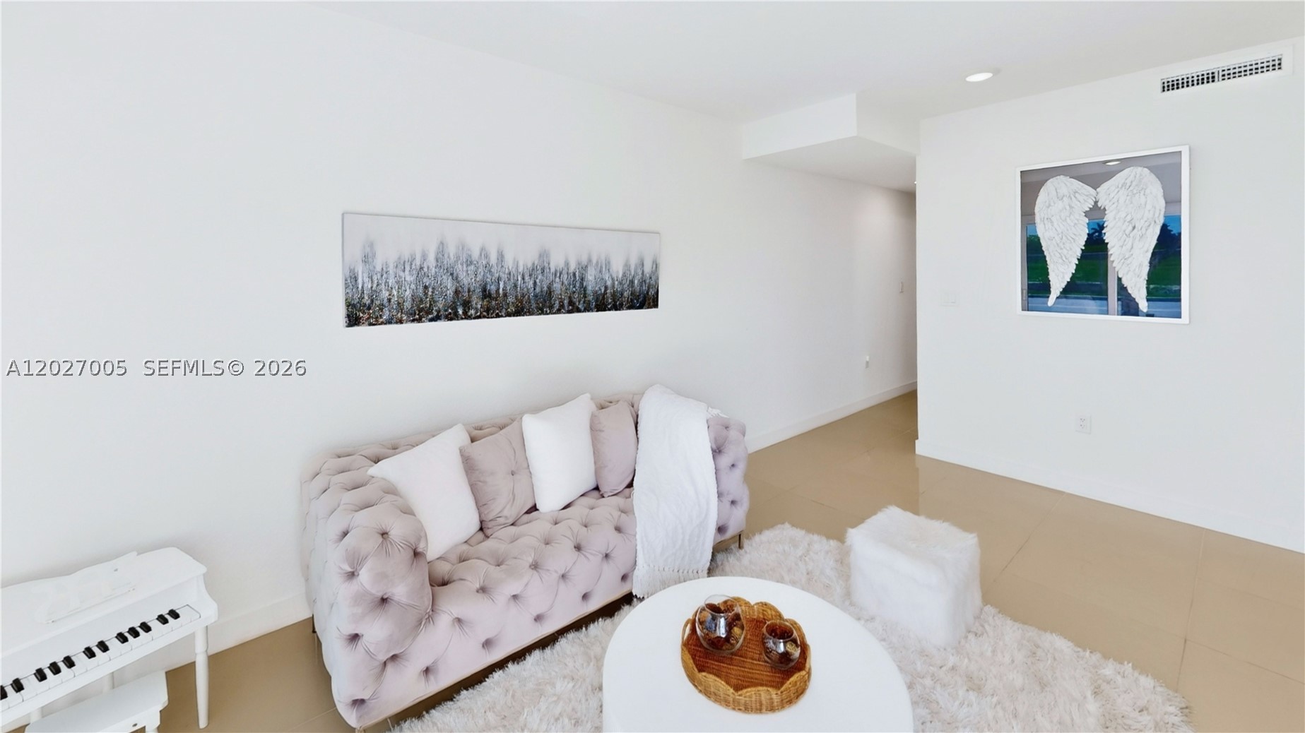 PARADISE ONE - Residential