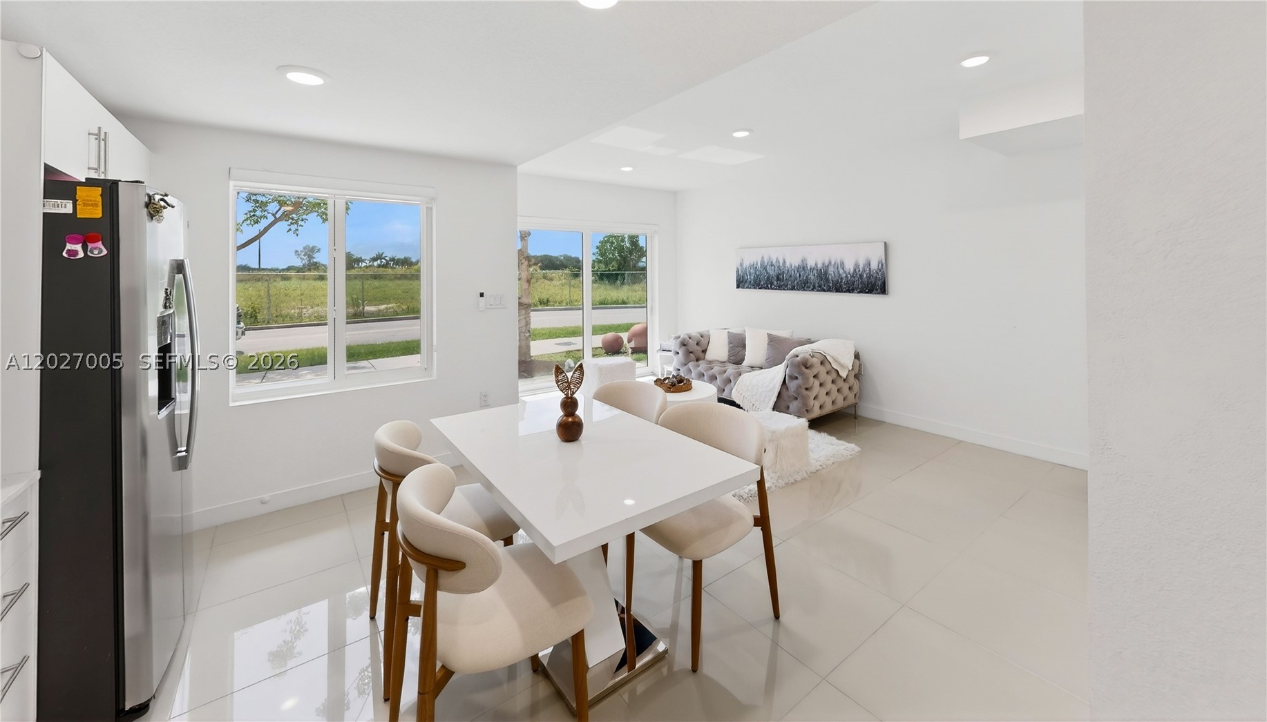 PARADISE ONE - Residential