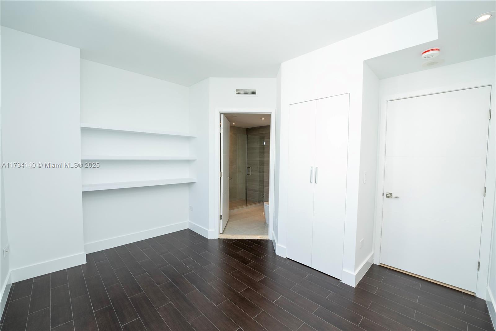 COURTS BRICKELL KEY CONDO - Residential