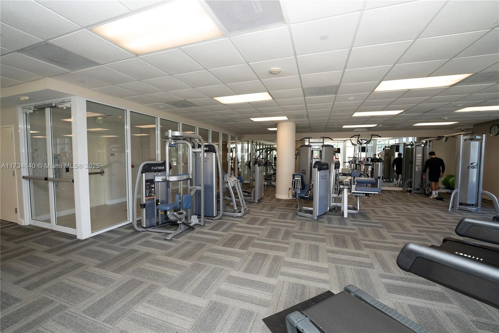 COURTS BRICKELL KEY CONDO - Residential