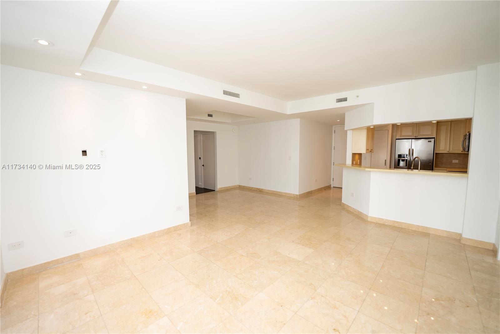 COURTS BRICKELL KEY CONDO - Residential