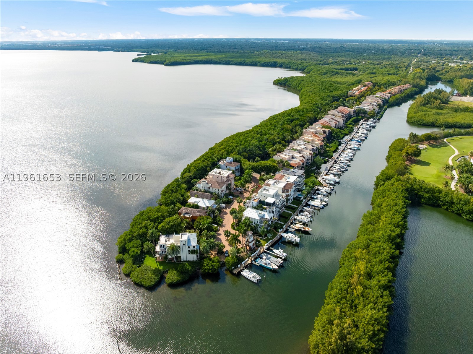 PARADISE POINT 1ST AMENDM - Residential
