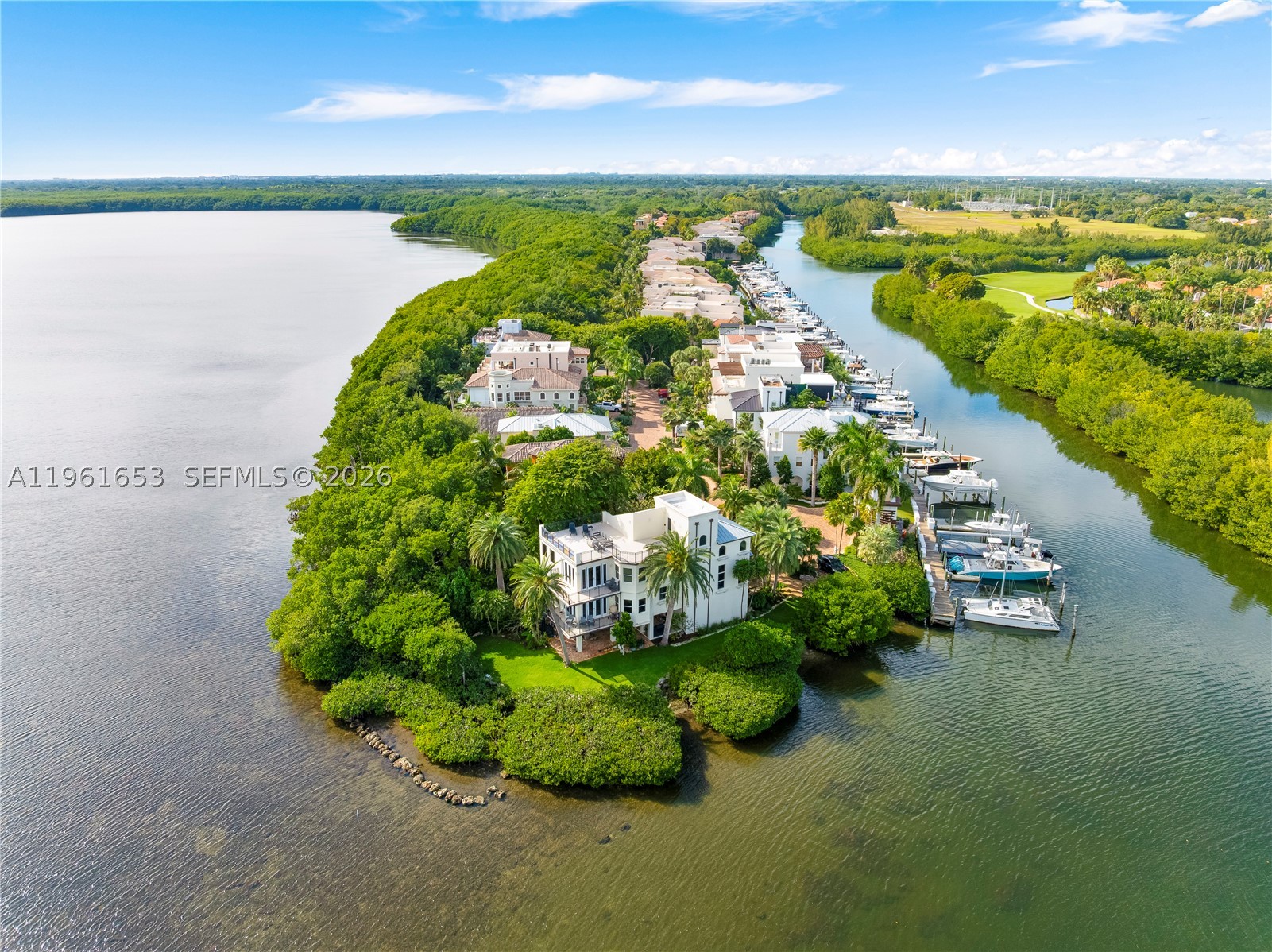 PARADISE POINT 1ST AMENDM - Residential