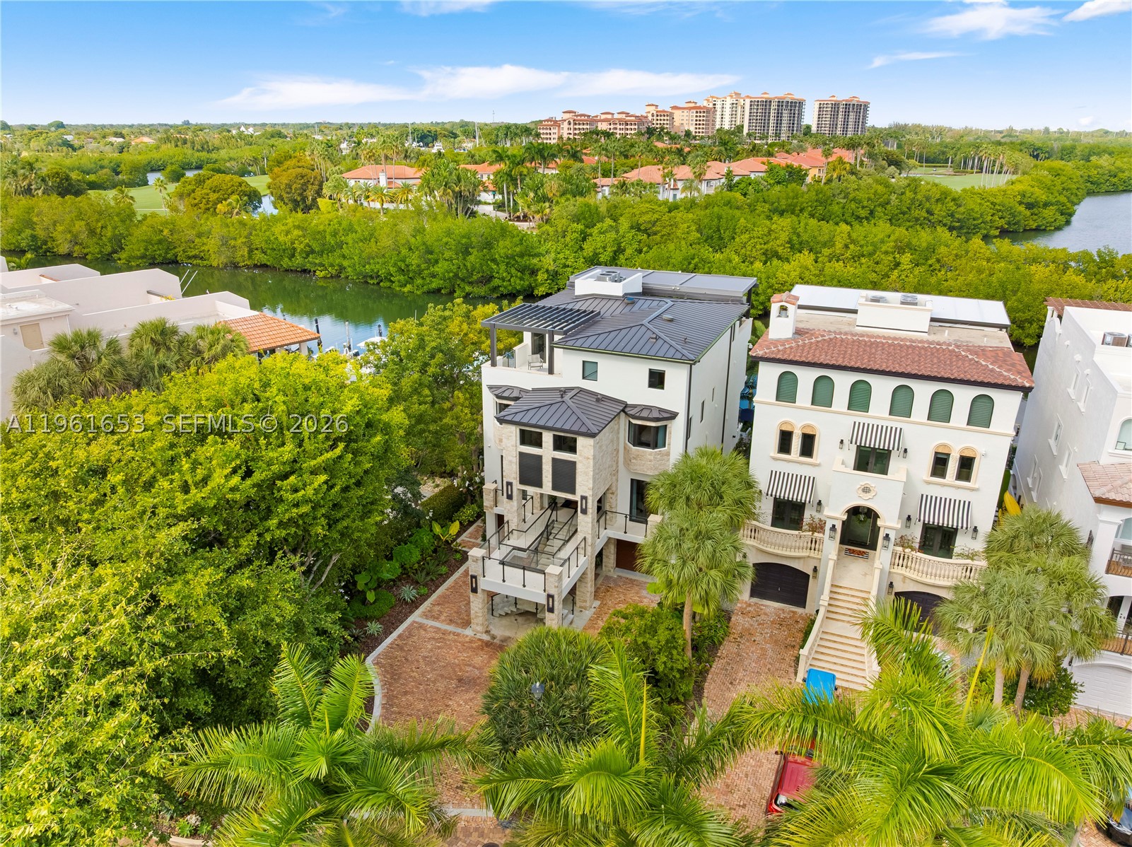 PARADISE POINT 1ST AMENDM - Residential