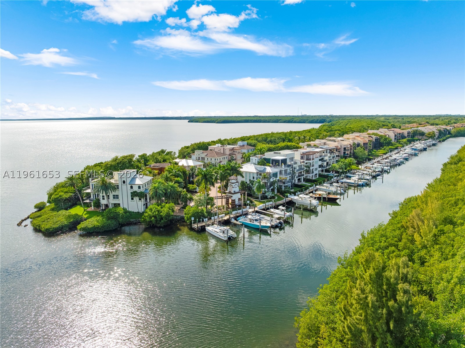 PARADISE POINT 1ST AMENDM - Residential