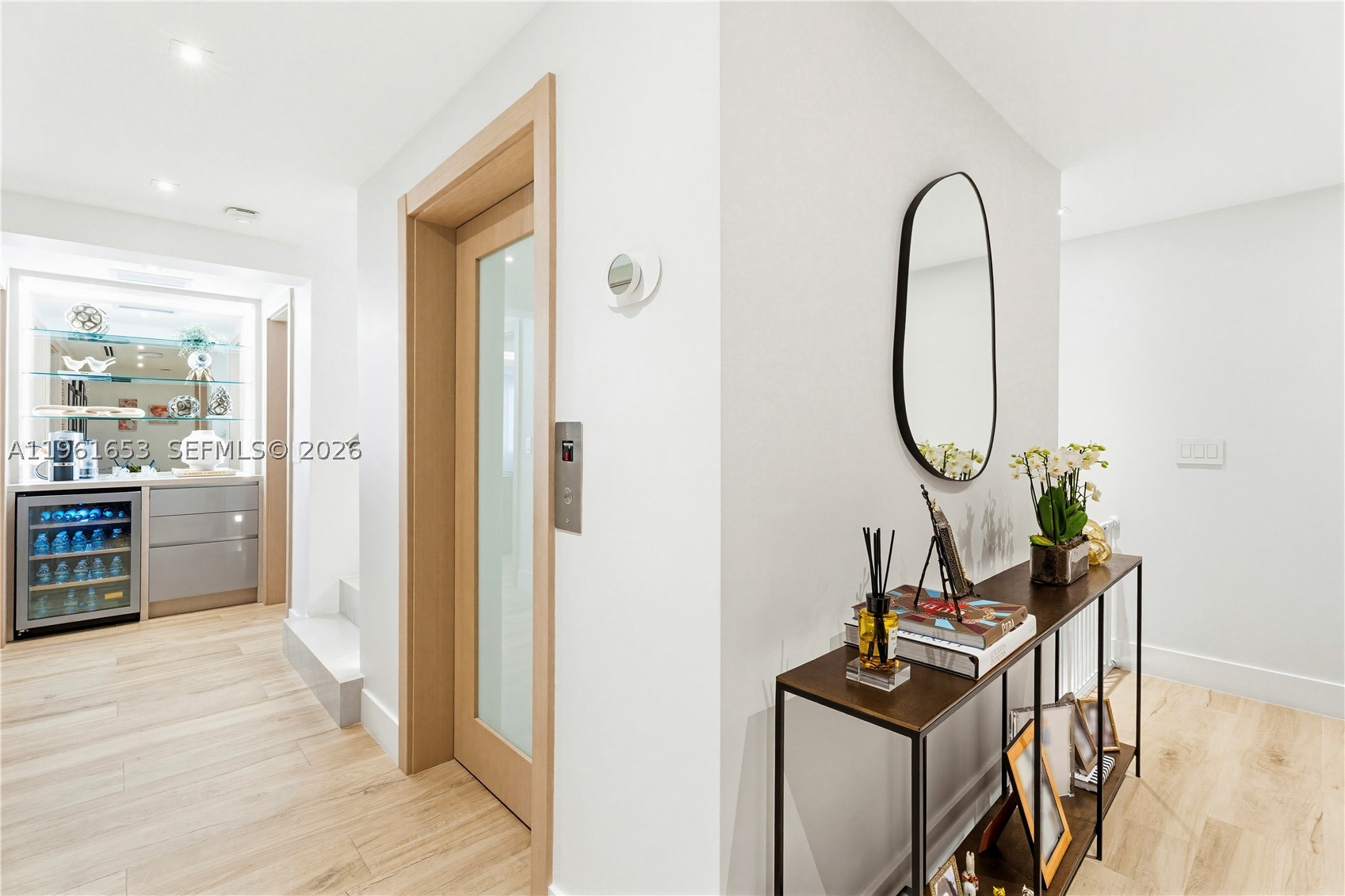 PARADISE POINT 1ST AMENDM - Residential