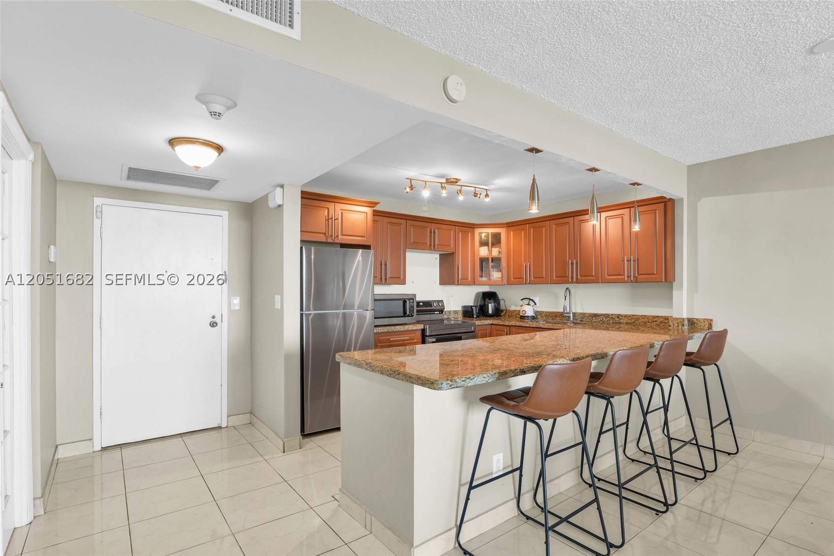 OLYMPUS CONDO PHASE - Residential
