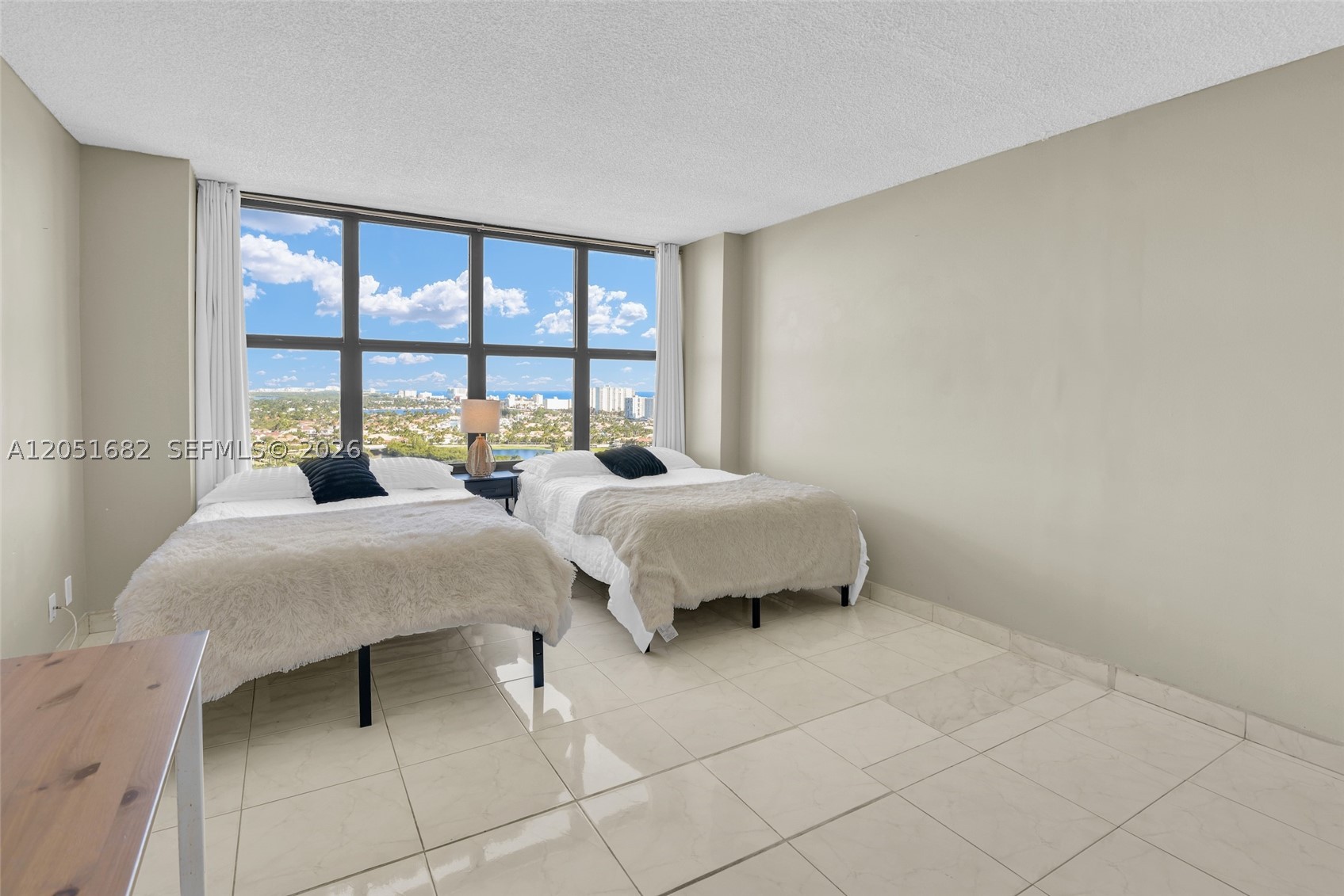 OLYMPUS CONDO PHASE - Residential