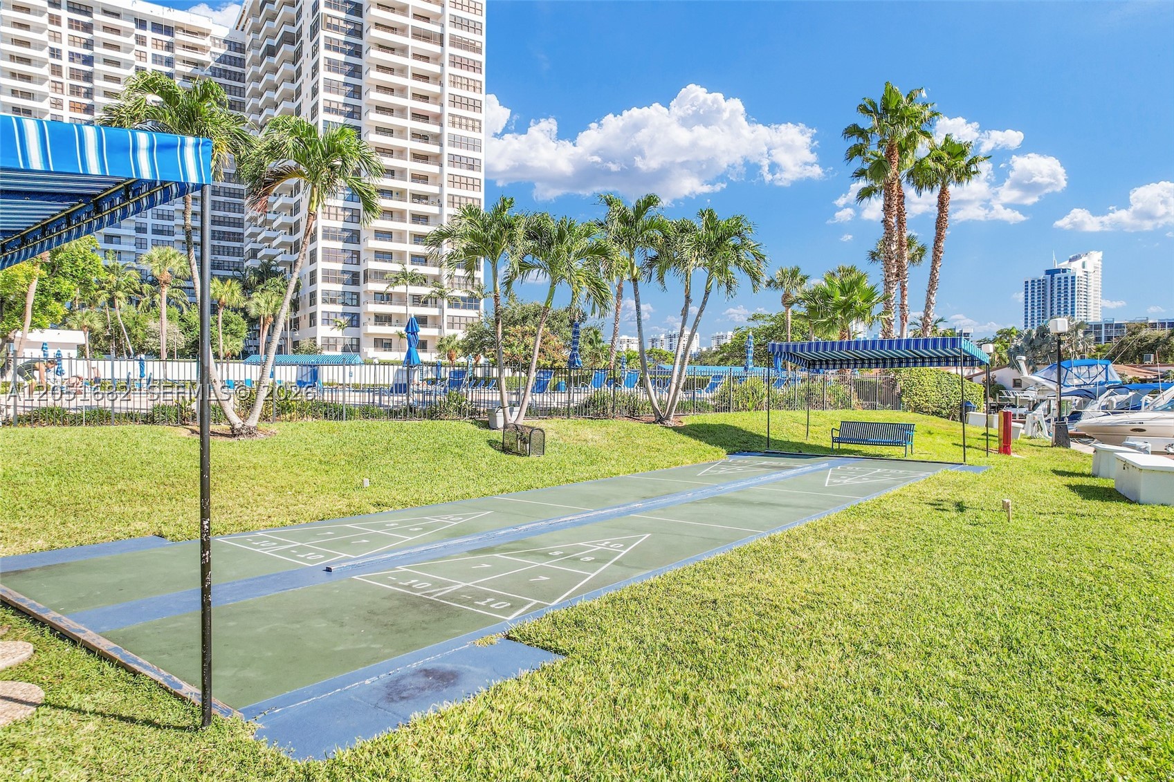 OLYMPUS CONDO PHASE - Residential