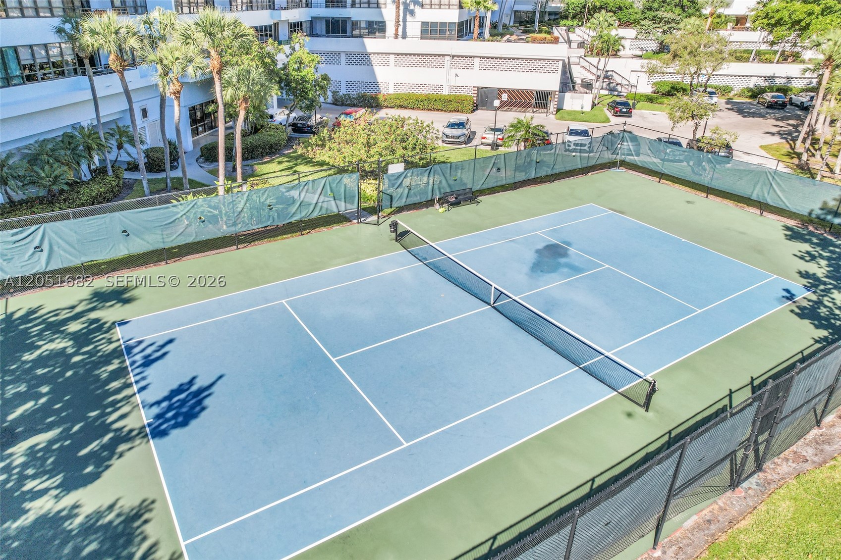 OLYMPUS CONDO PHASE - Residential
