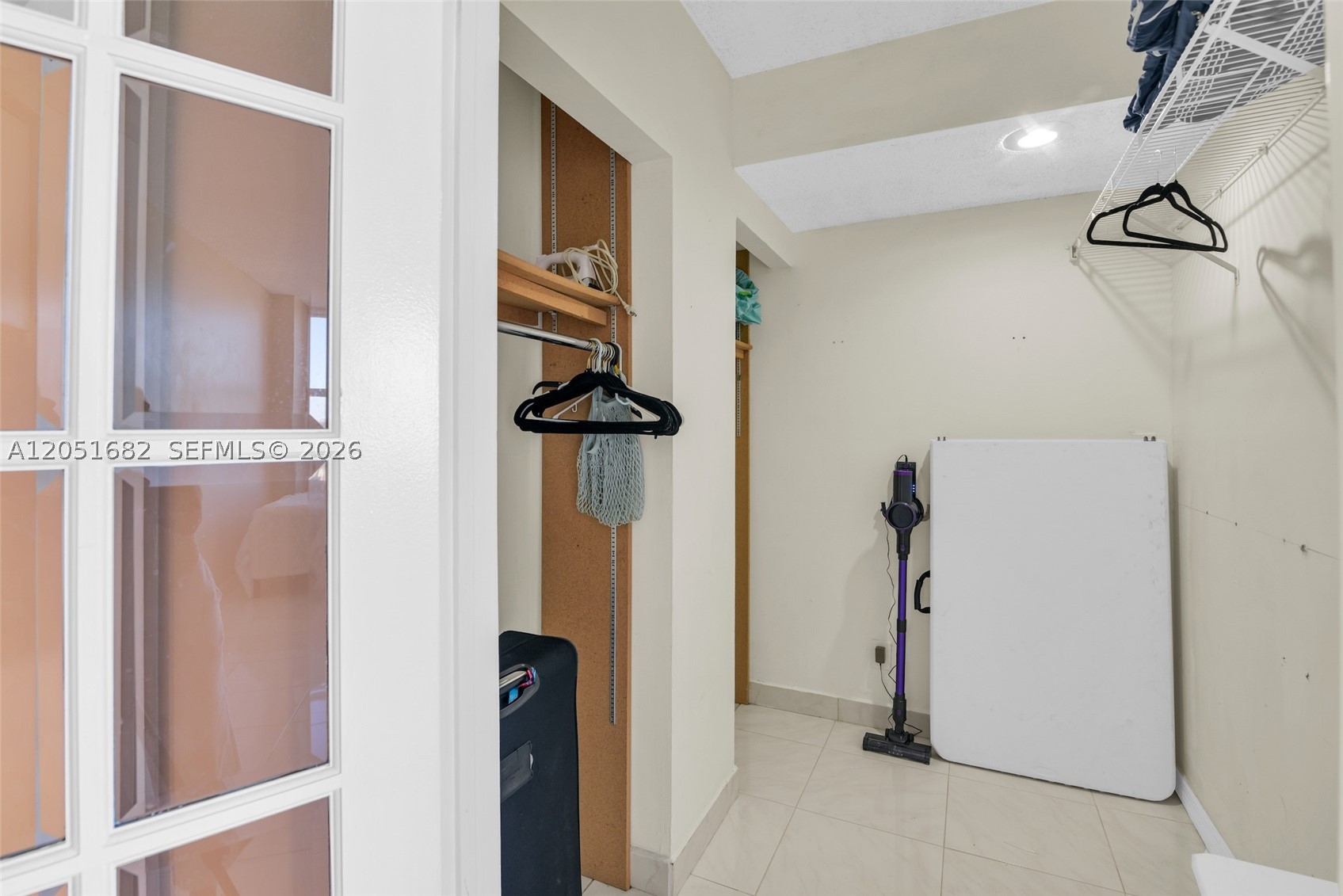 OLYMPUS CONDO PHASE - Residential