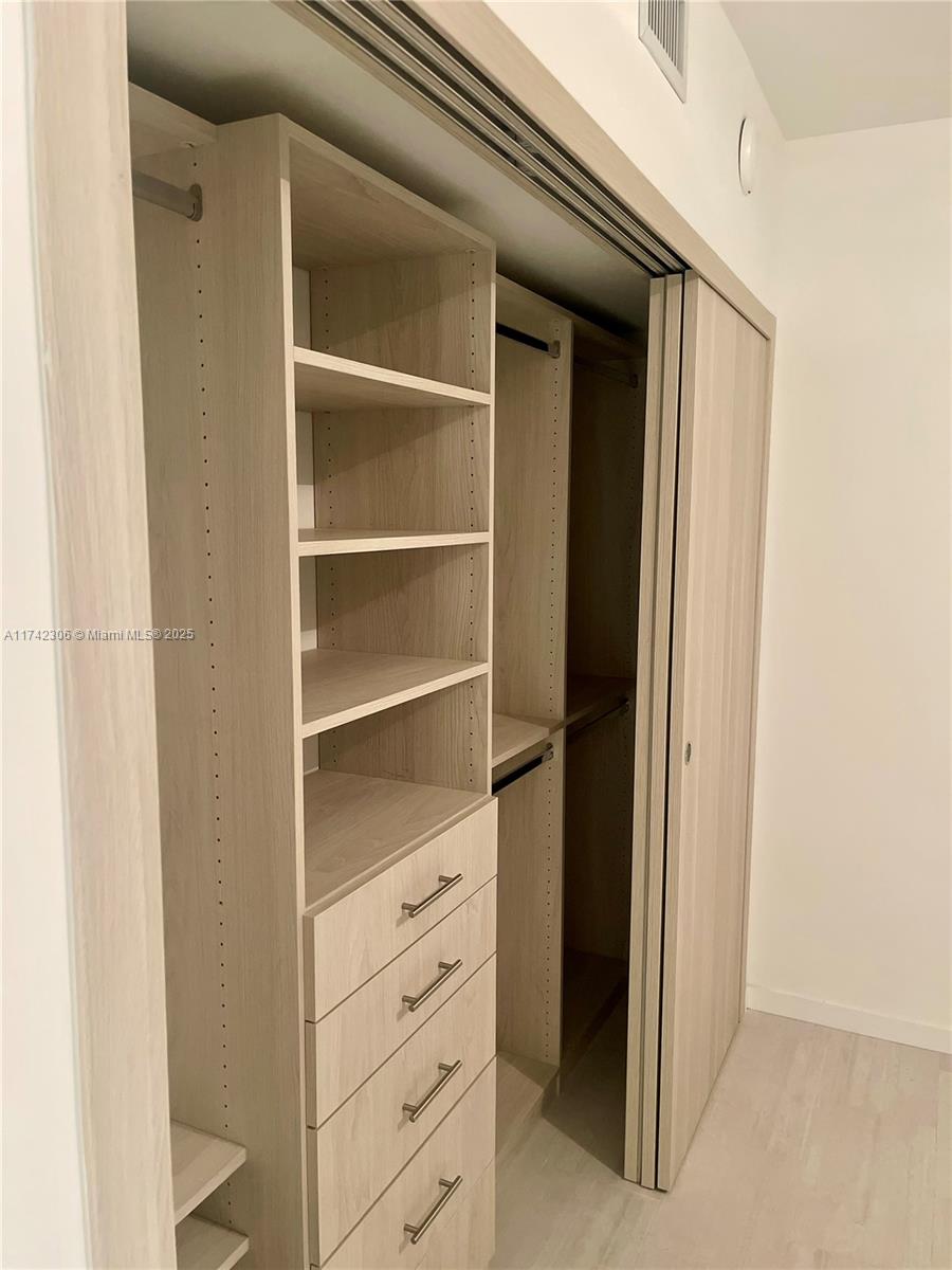 BRICKELL FLATIRON CONDO - Residential Lease