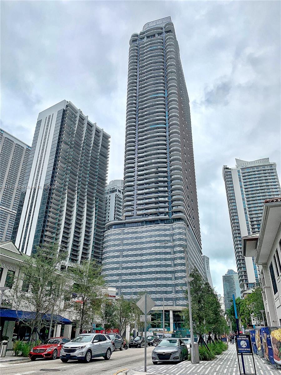 BRICKELL FLATIRON CONDO - Residential Lease