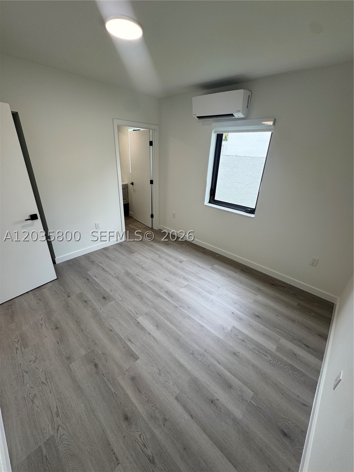HOLLEMAN PARK - Residential Lease