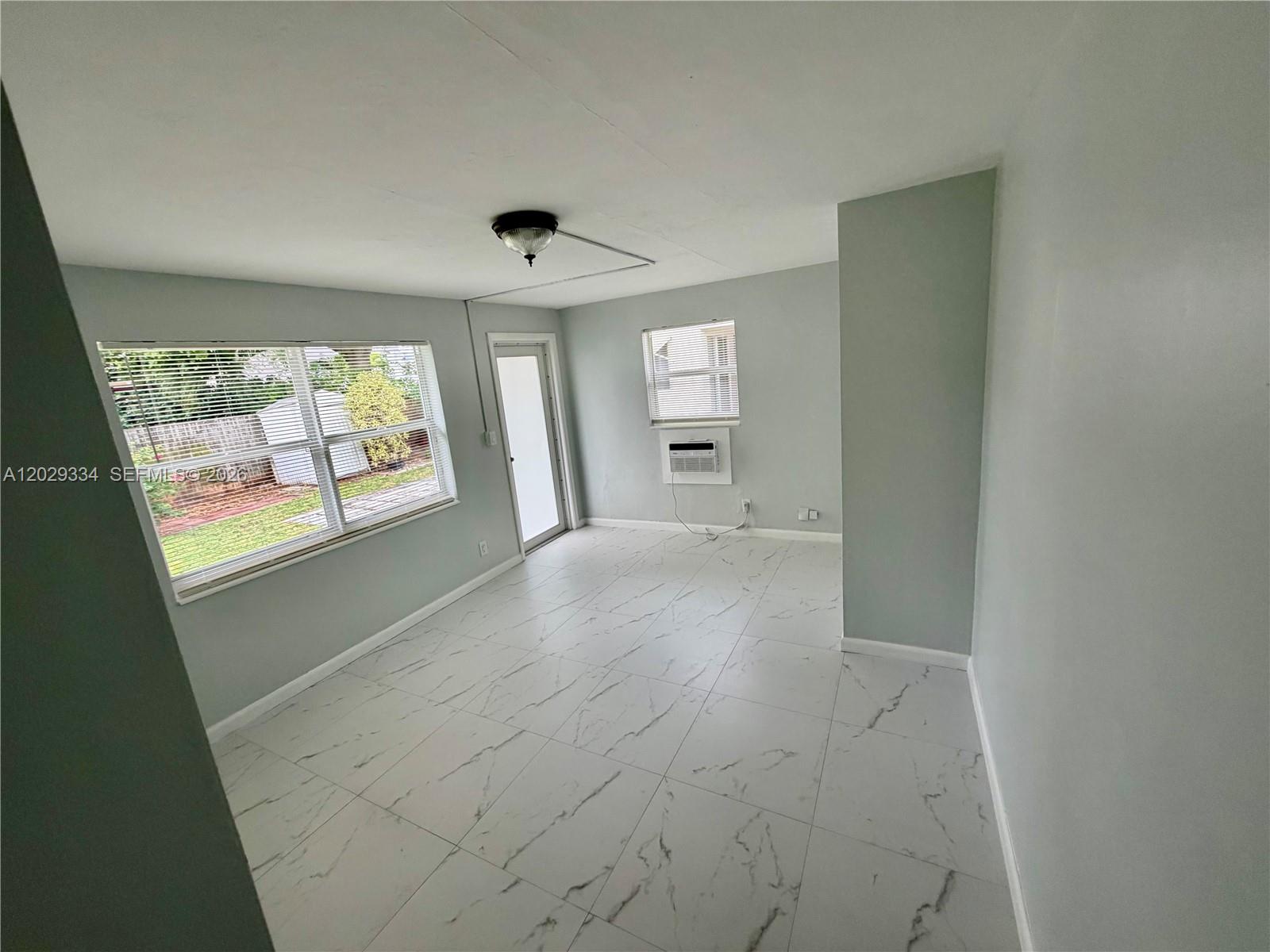 OCEAN RIDGE - Residential Lease