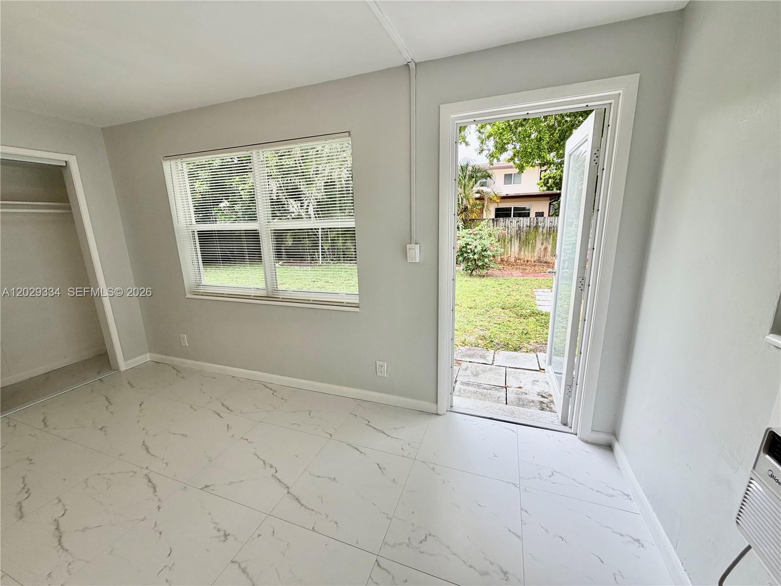 OCEAN RIDGE - Residential Lease