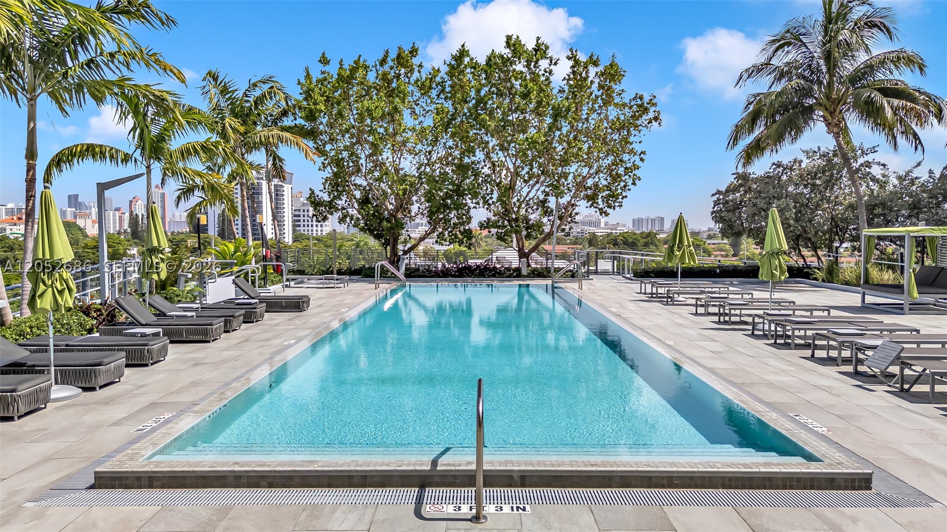 AVENTURA PARKSQUARE RESID - Residential