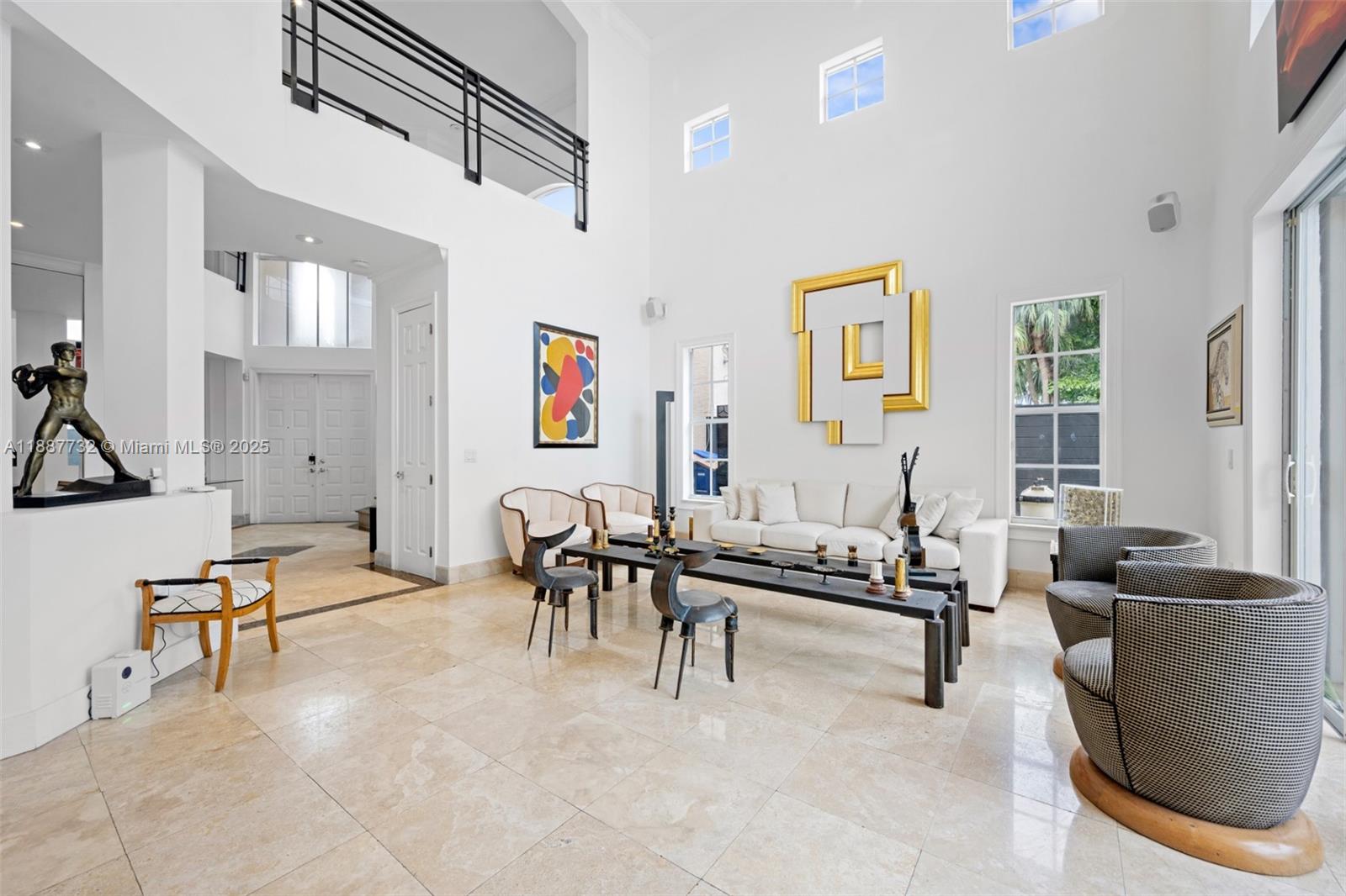 GOLDEN GATE ESTATES & MAR - Residential