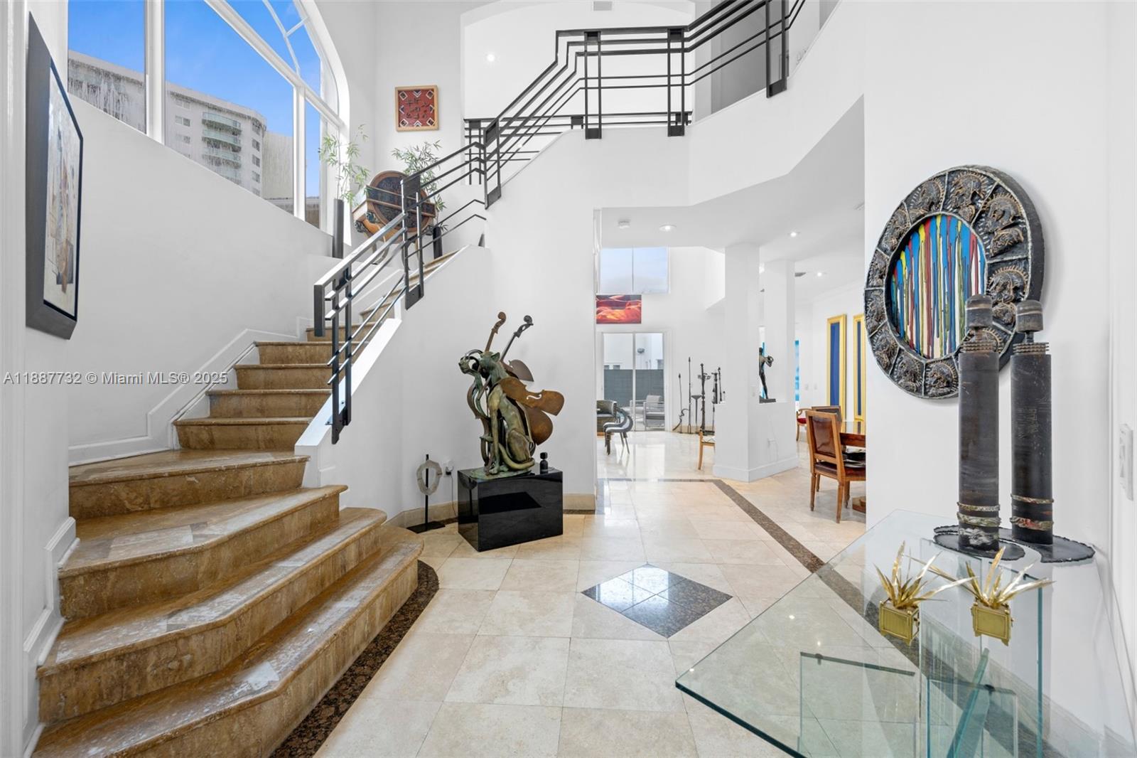 GOLDEN GATE ESTATES & MAR - Residential