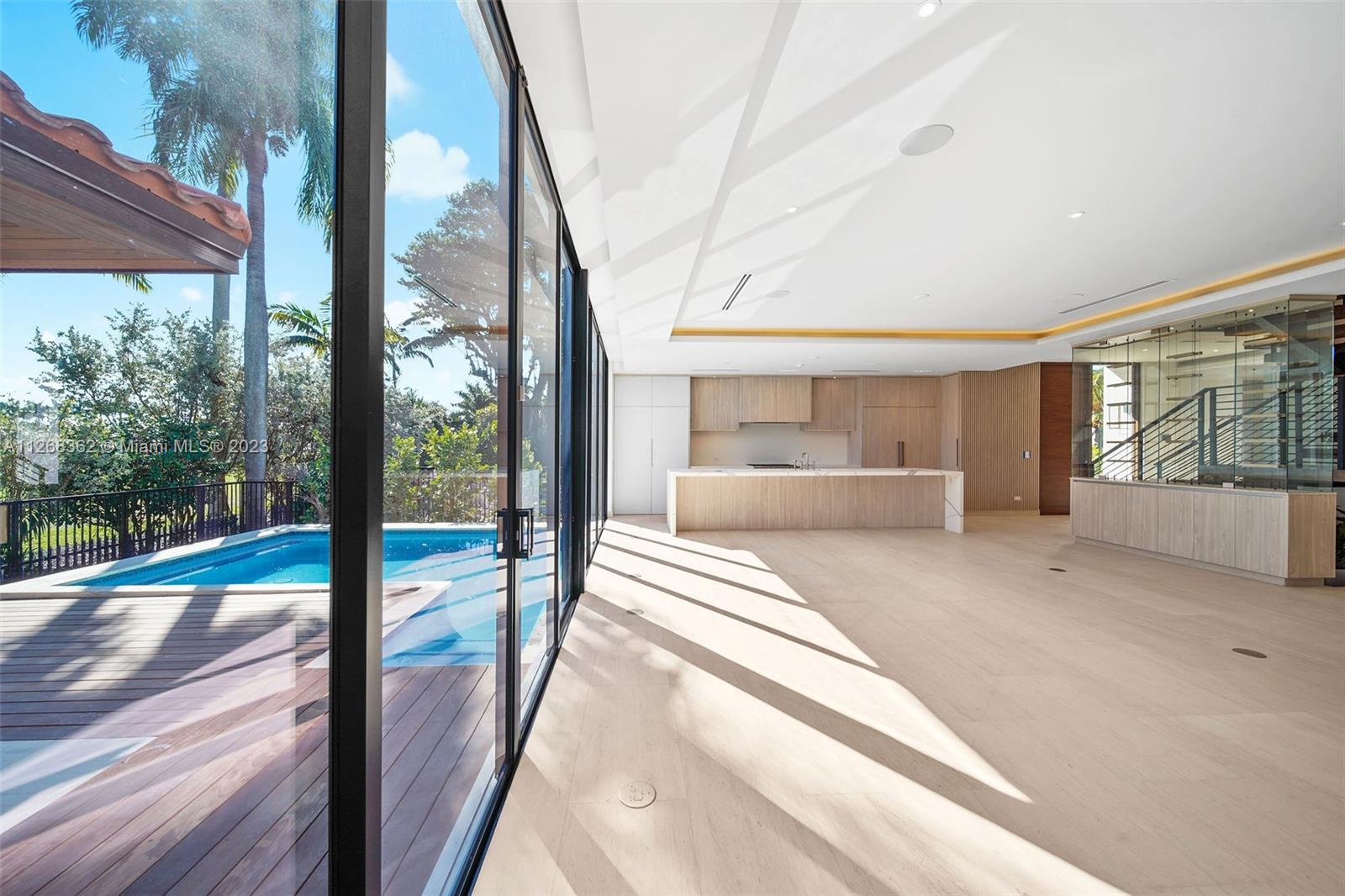 LA GORCE GOLF SUB - Residential