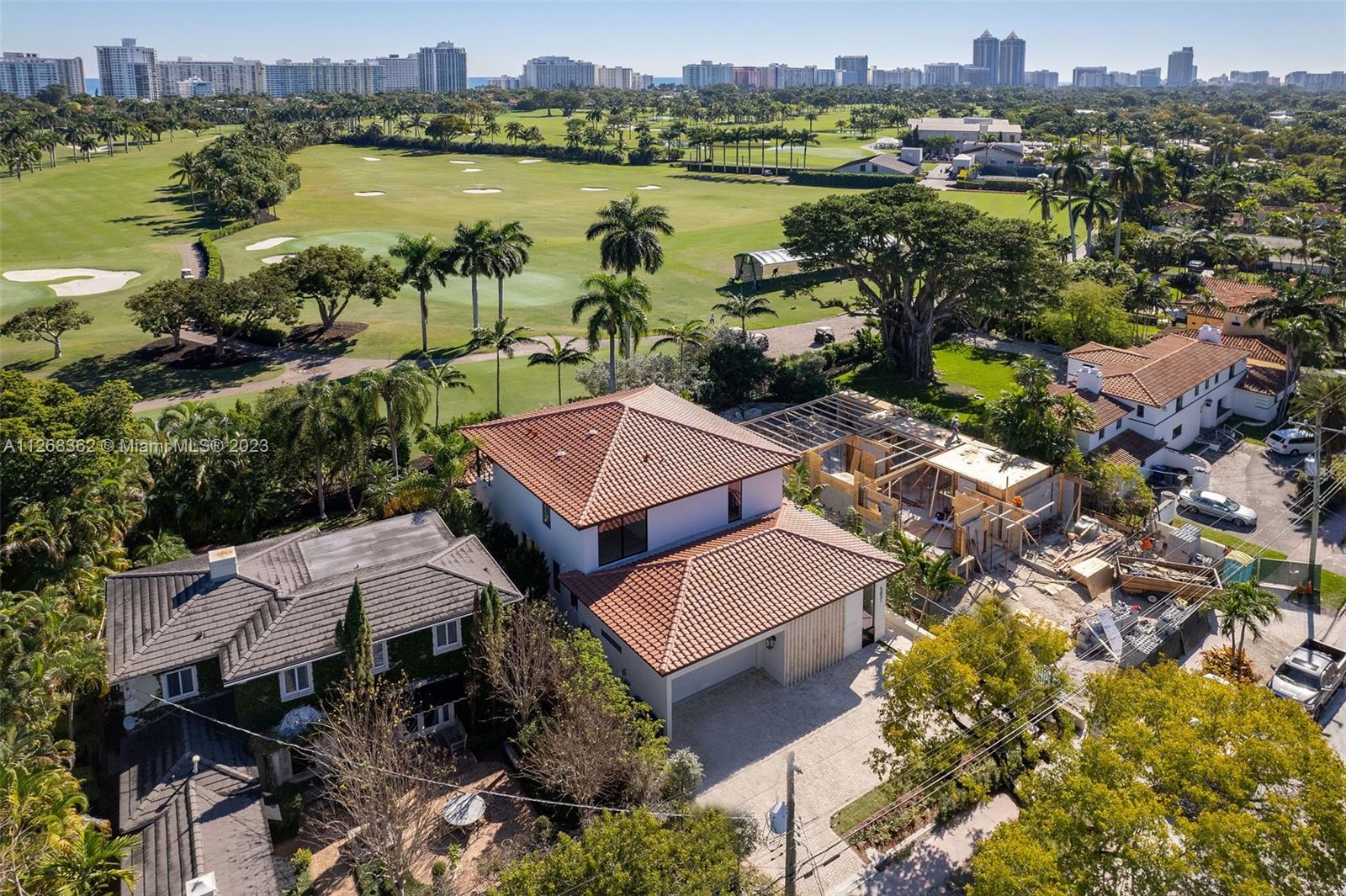 LA GORCE GOLF SUB - Residential