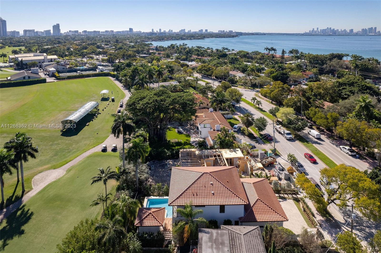 LA GORCE GOLF SUB - Residential