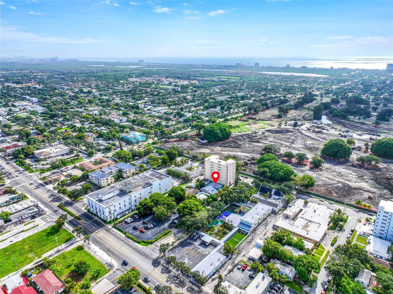 HOLLYWOOD LAKES - Residential Income