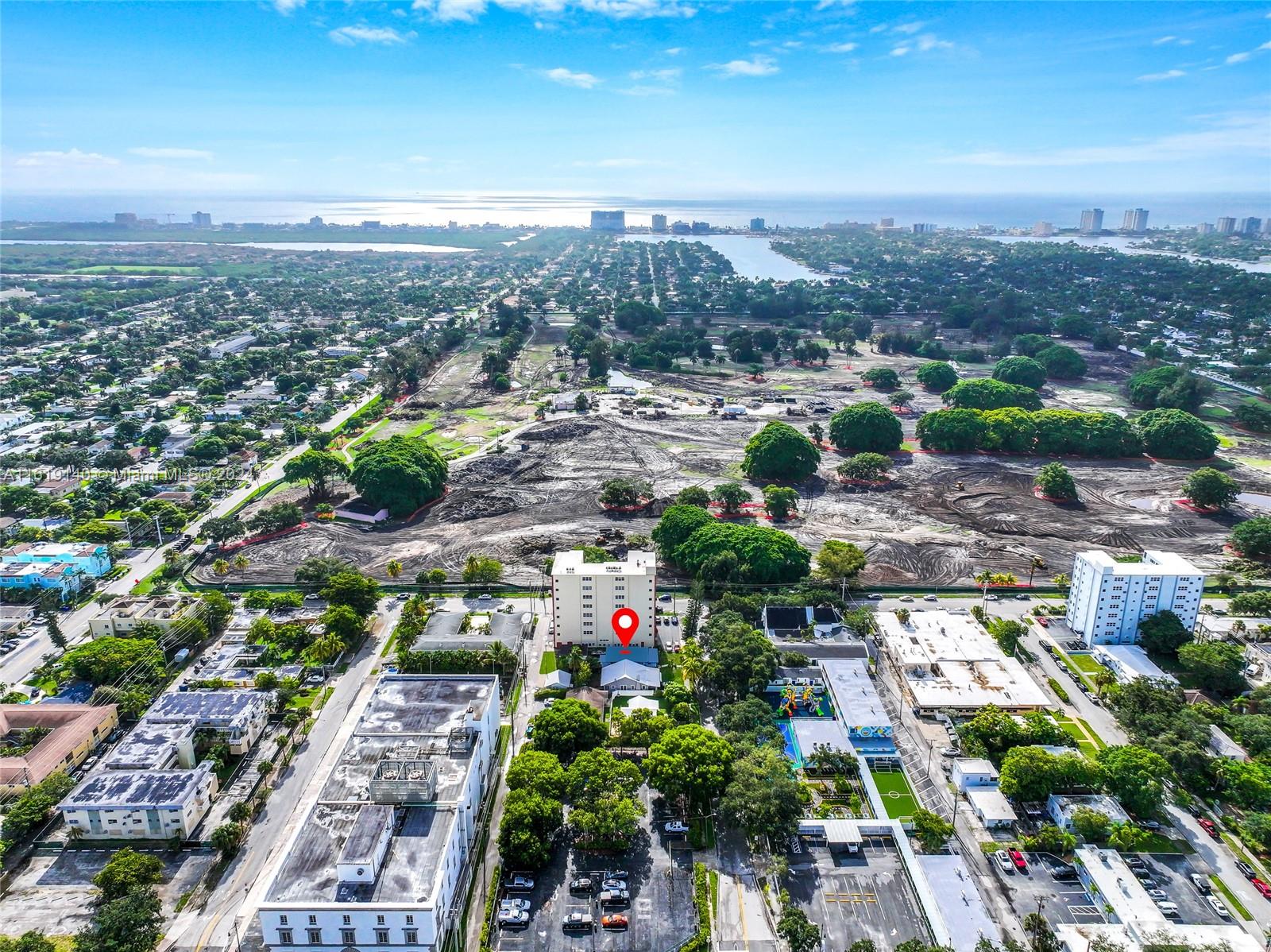HOLLYWOOD LAKES - Residential Income