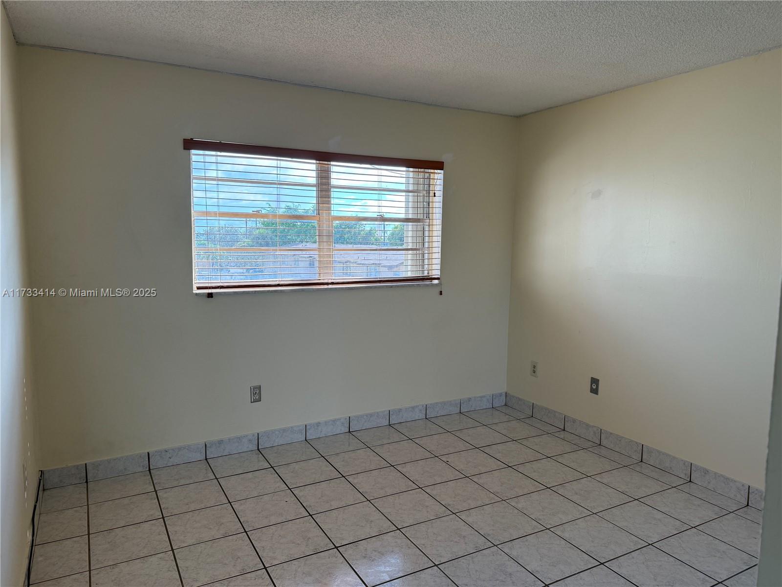 WEST FLAGLER HERITAGE NO 2 - Residential Lease