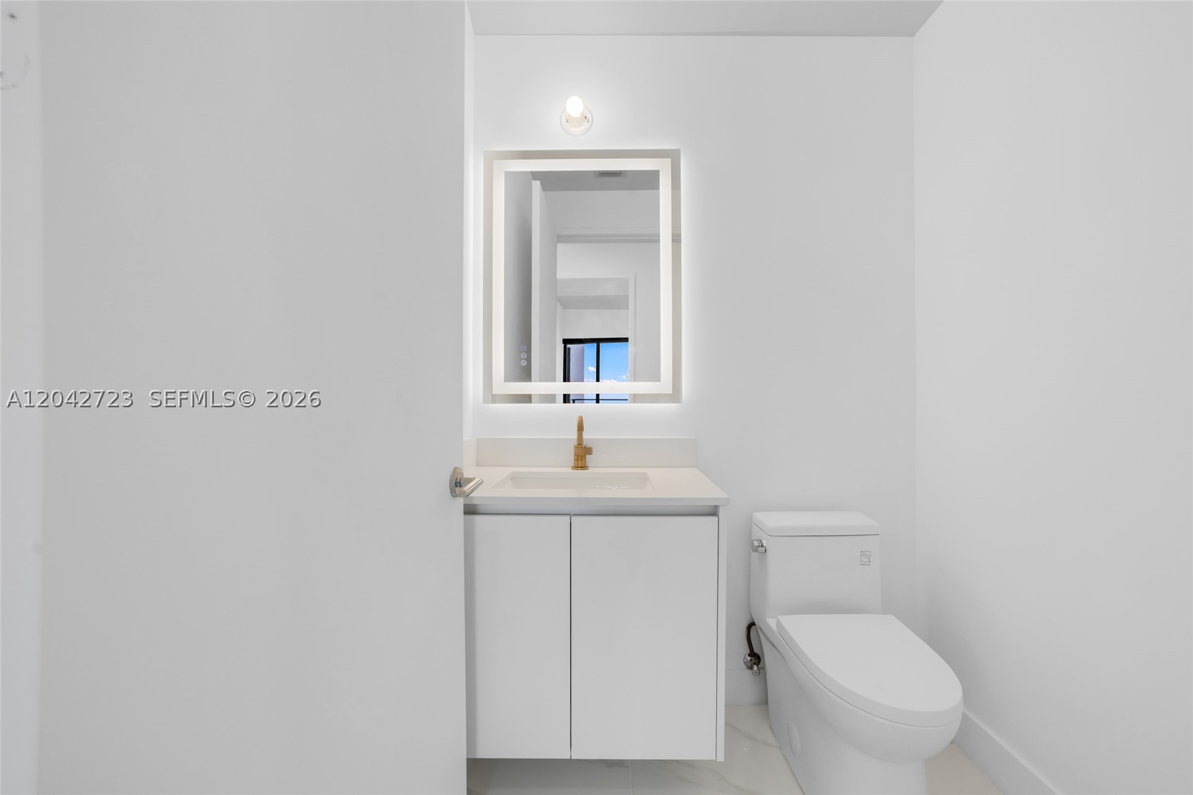 BAY BREEZE - Residential