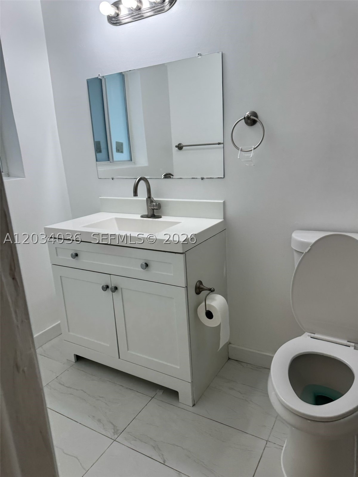 MYRTLE GROVE 1ST ADDN - Residential Lease