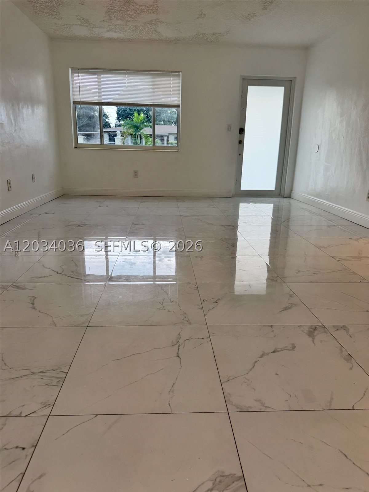MYRTLE GROVE 1ST ADDN - Residential Lease