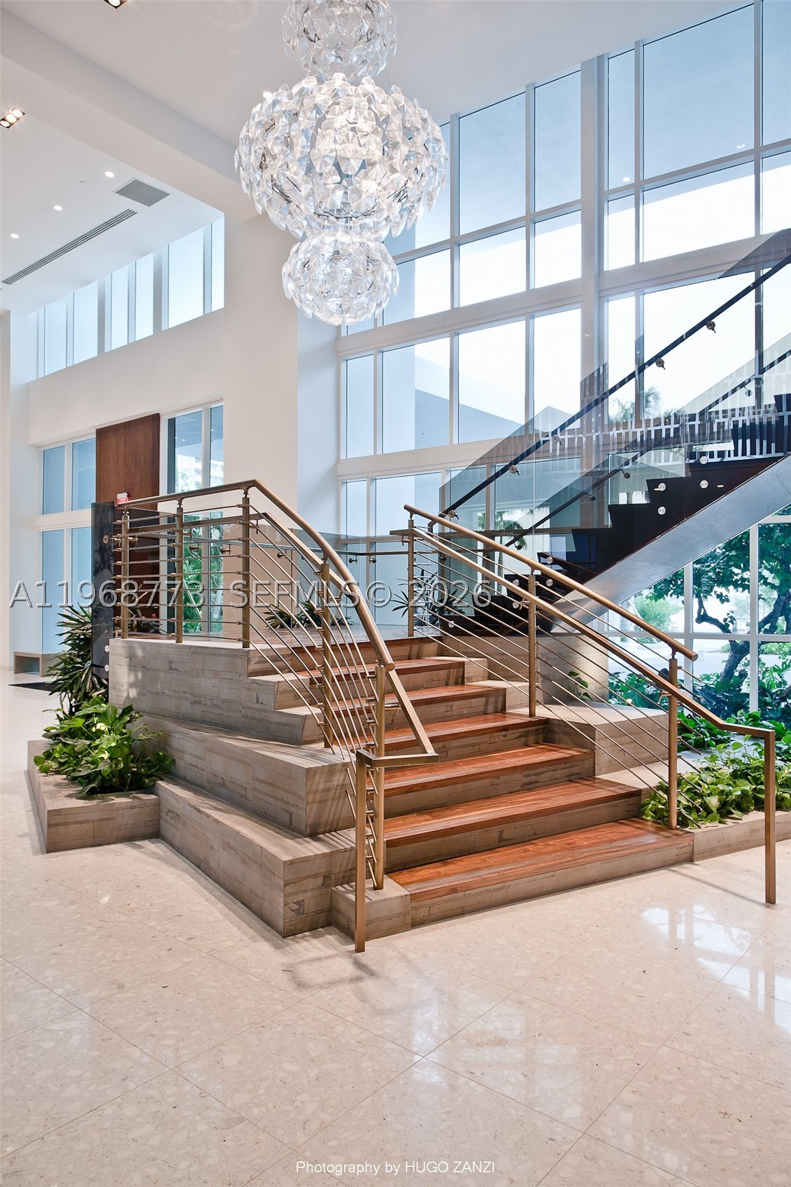 PARAMOUNT BAY CONDO - Residential