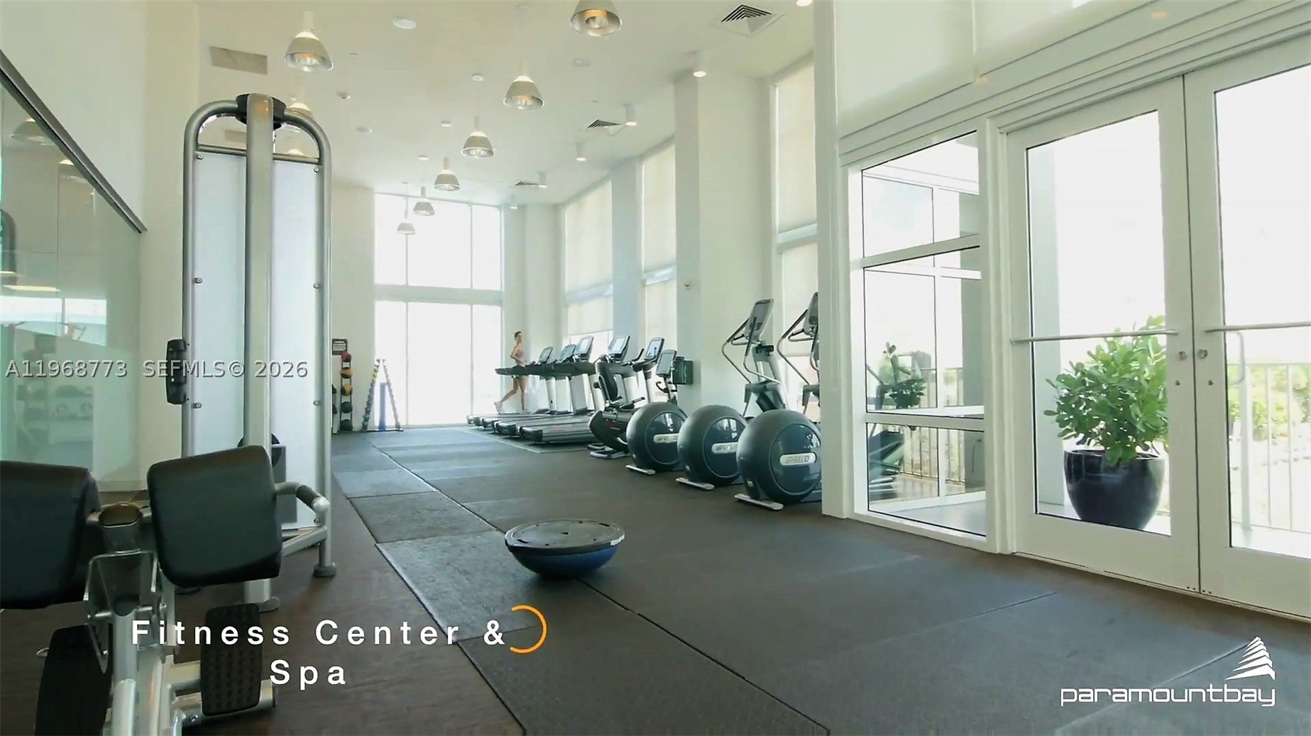 PARAMOUNT BAY CONDO - Residential