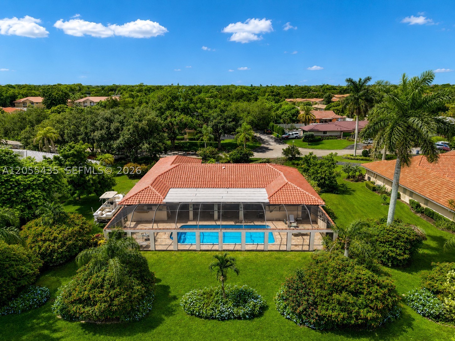 CORAL SPRINGS COUNTRY CLU - Residential