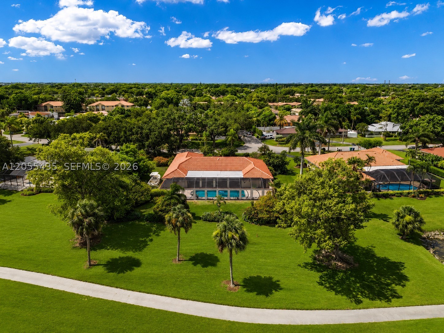 CORAL SPRINGS COUNTRY CLU - Residential