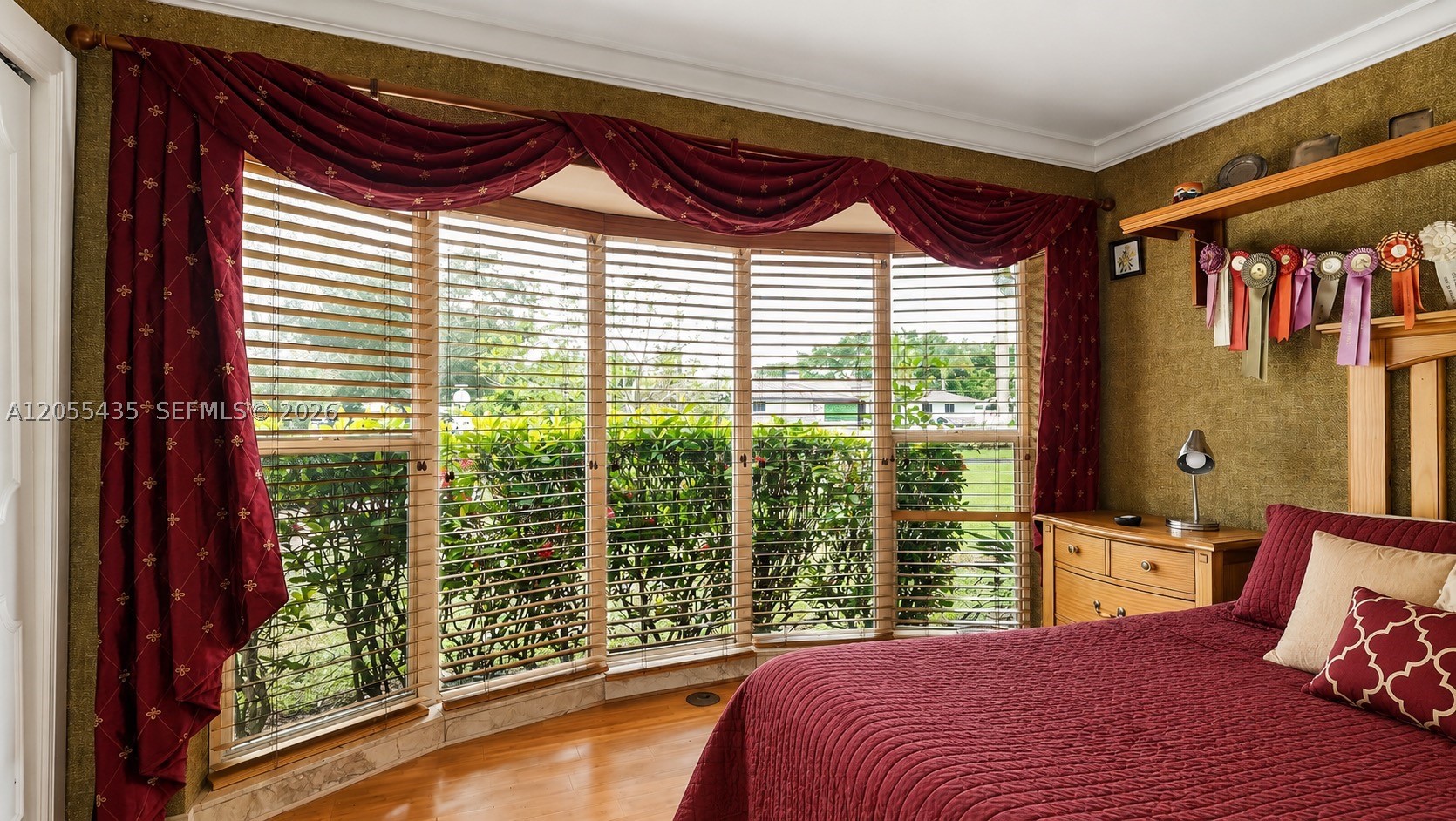 CORAL SPRINGS COUNTRY CLU - Residential