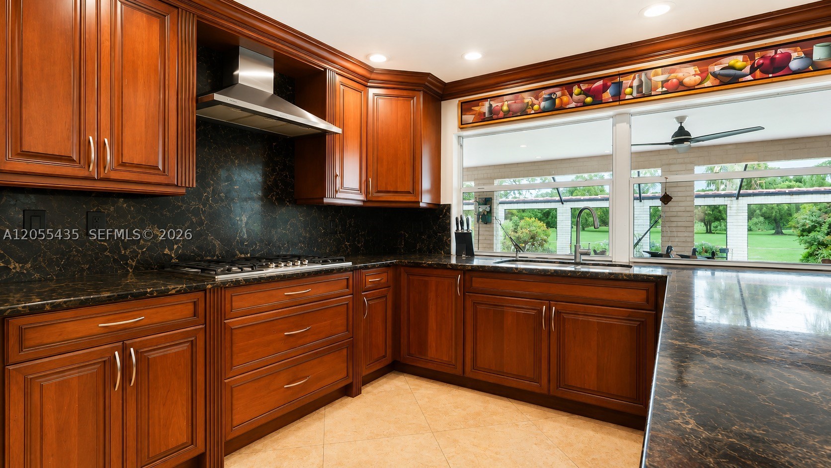 CORAL SPRINGS COUNTRY CLU - Residential