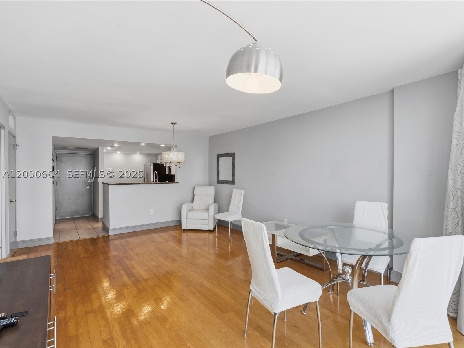 BAYVIEW TERR CONDO - Residential