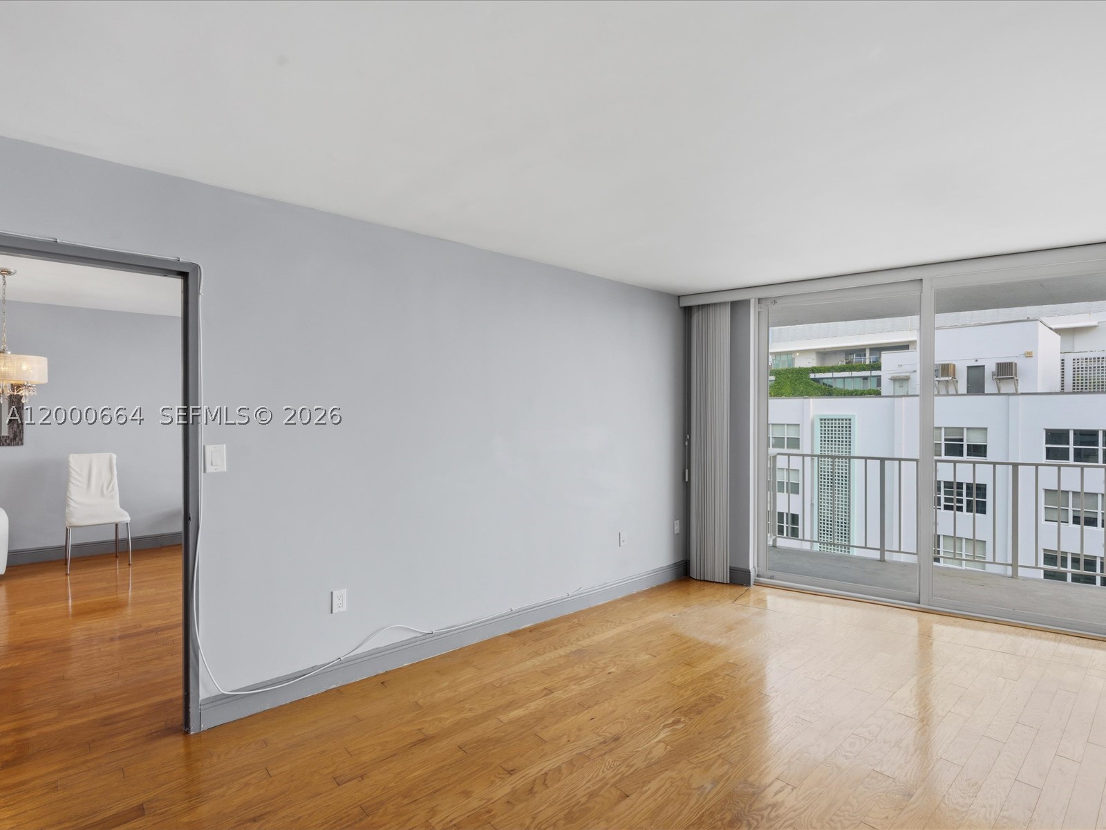 BAYVIEW TERR CONDO - Residential