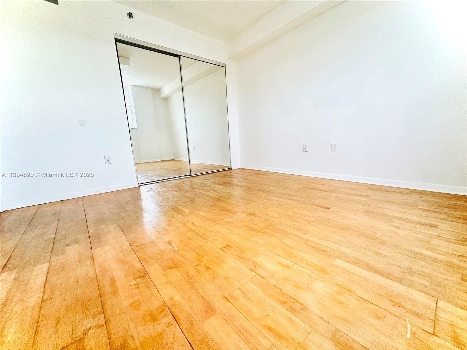 CORAL BAY CLUB CONDO - Residential